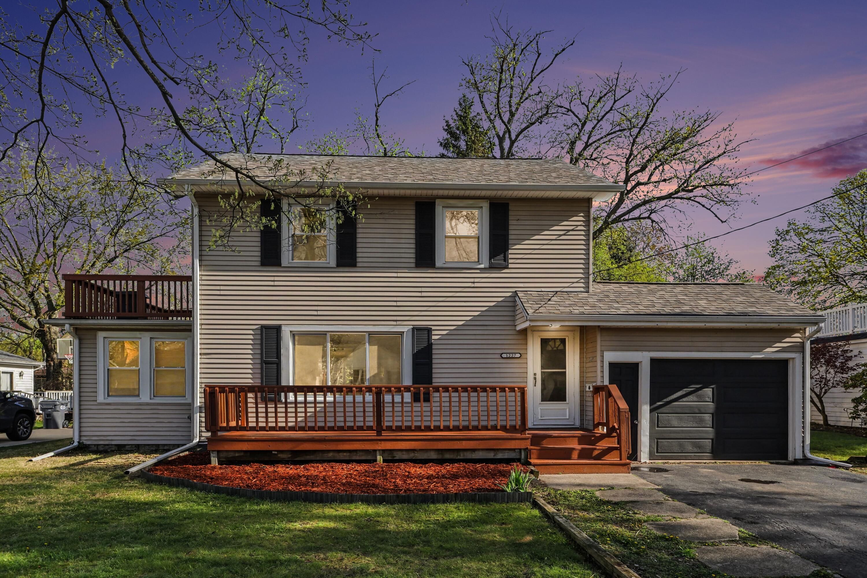 1227 Reycraft Drive Kalamazoo MI 49001