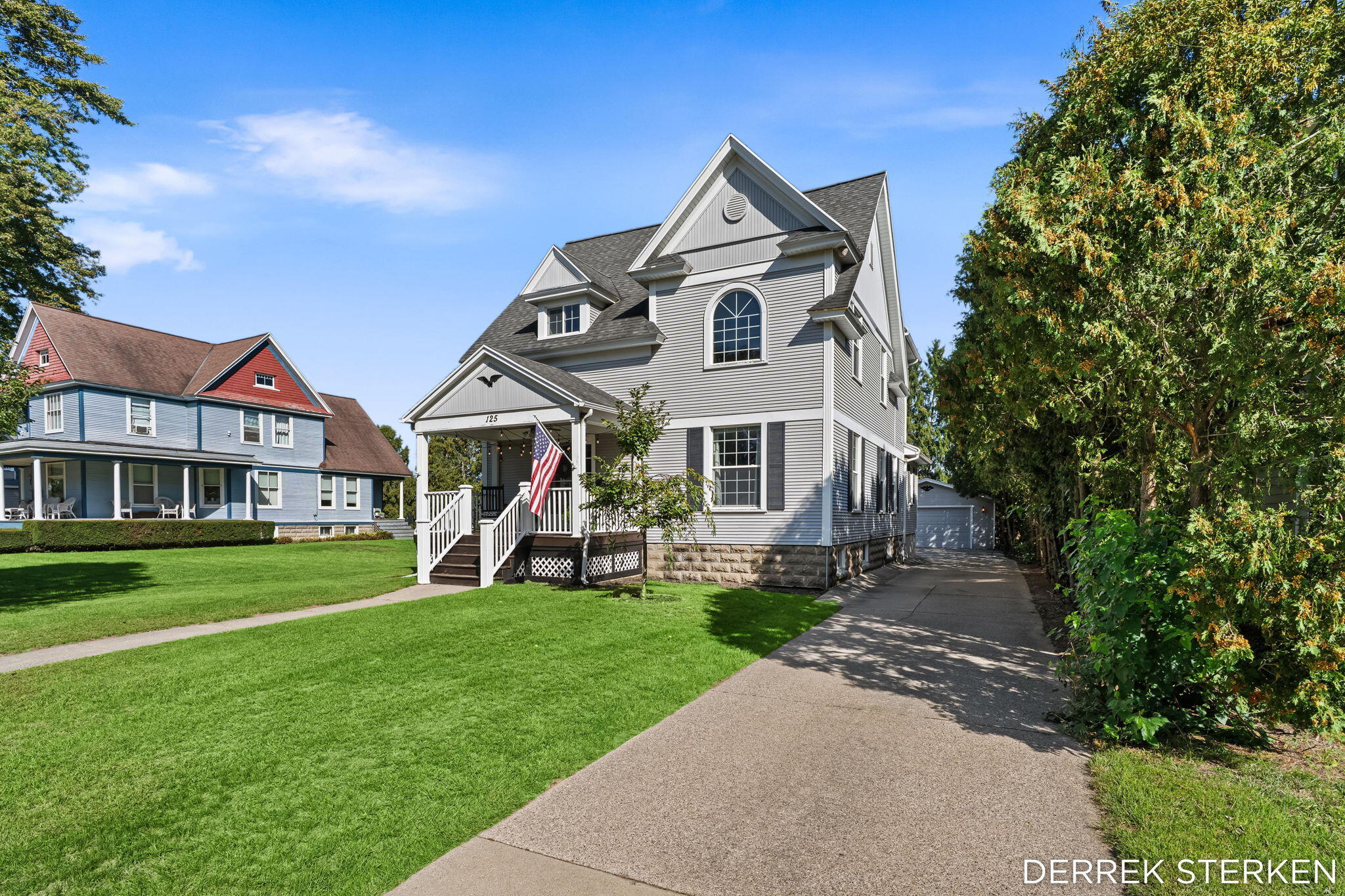 125 W Main Avenue Zeeland MI 49464