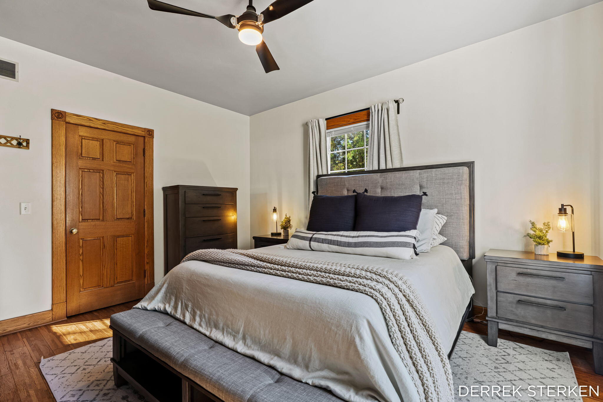 125 W Main Avenue Zeeland MI 49464