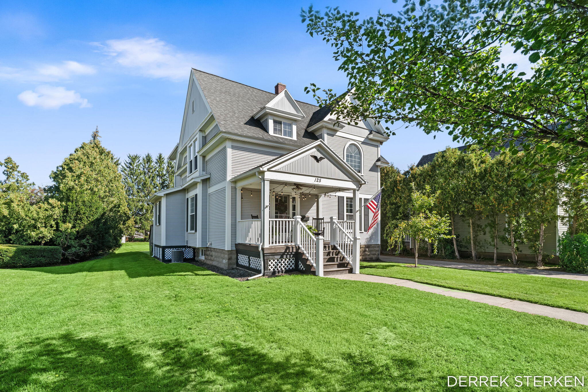 125 W Main Avenue Zeeland MI 49464