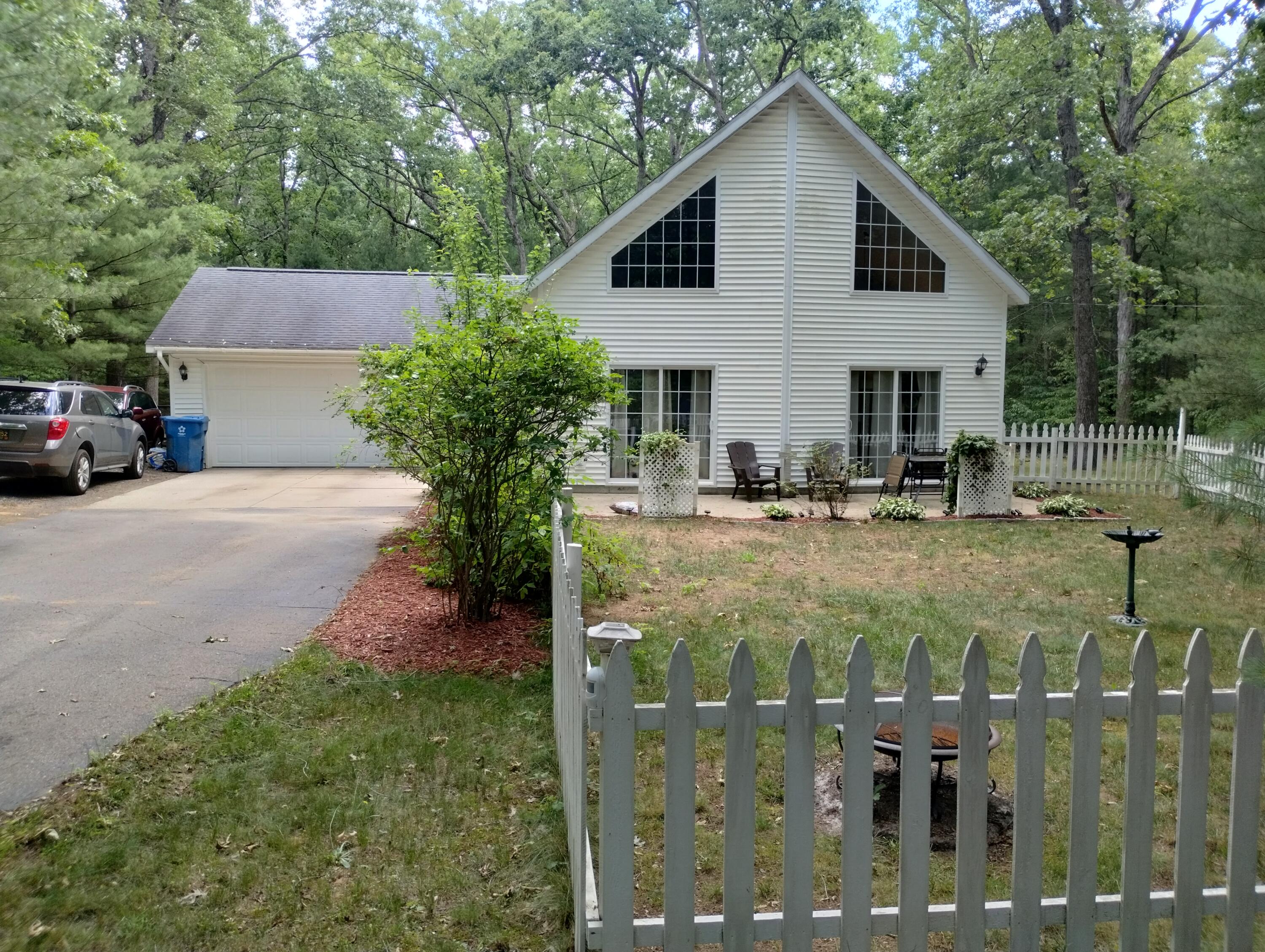4232 117th Avenue Allegan MI 49010