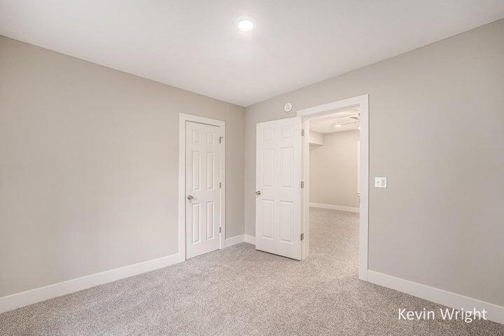 883 Emerson Avenue Muskegon MI 49442