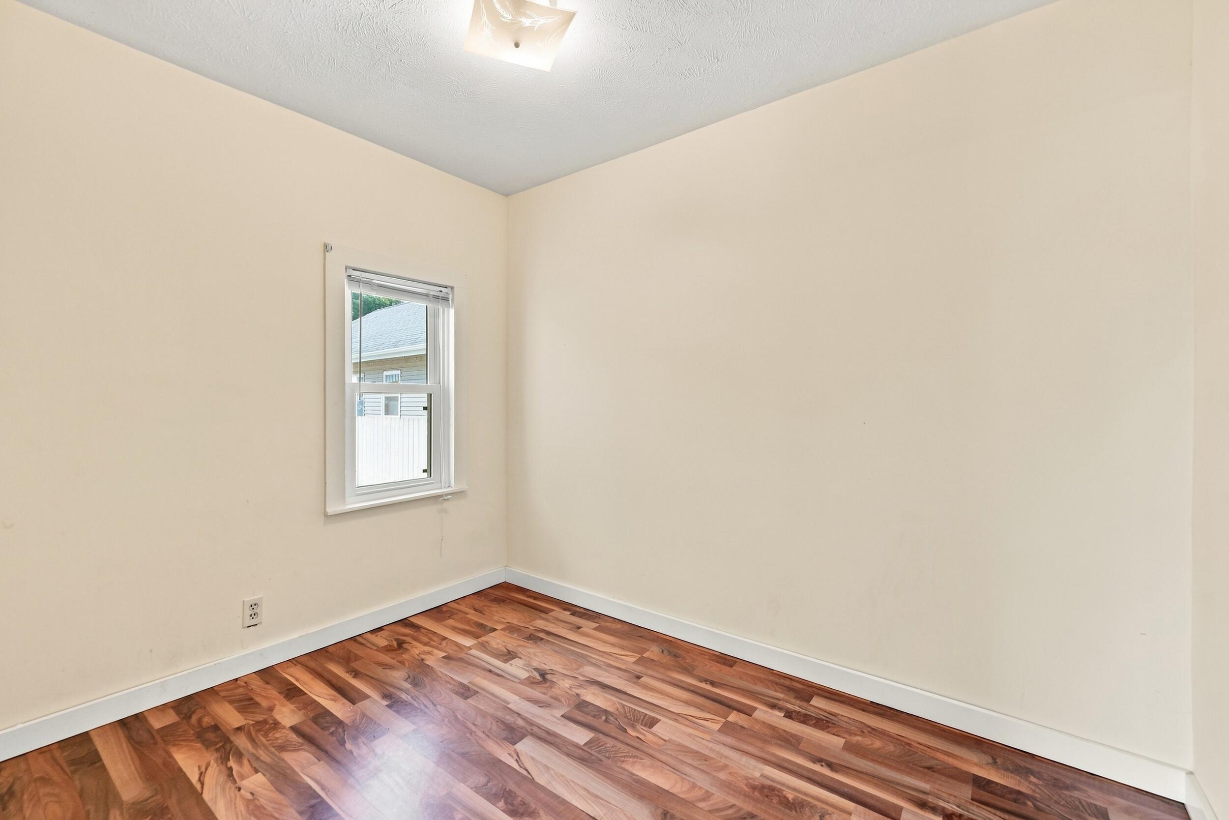 223 Quigley Boulevard SW Grand Rapids MI 49507