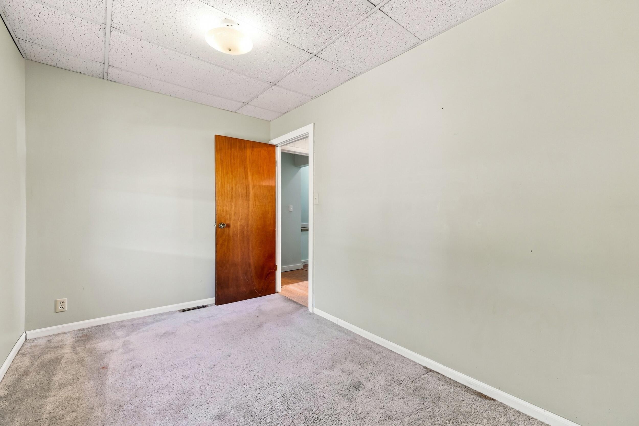 223 Quigley Boulevard SW Grand Rapids MI 49507