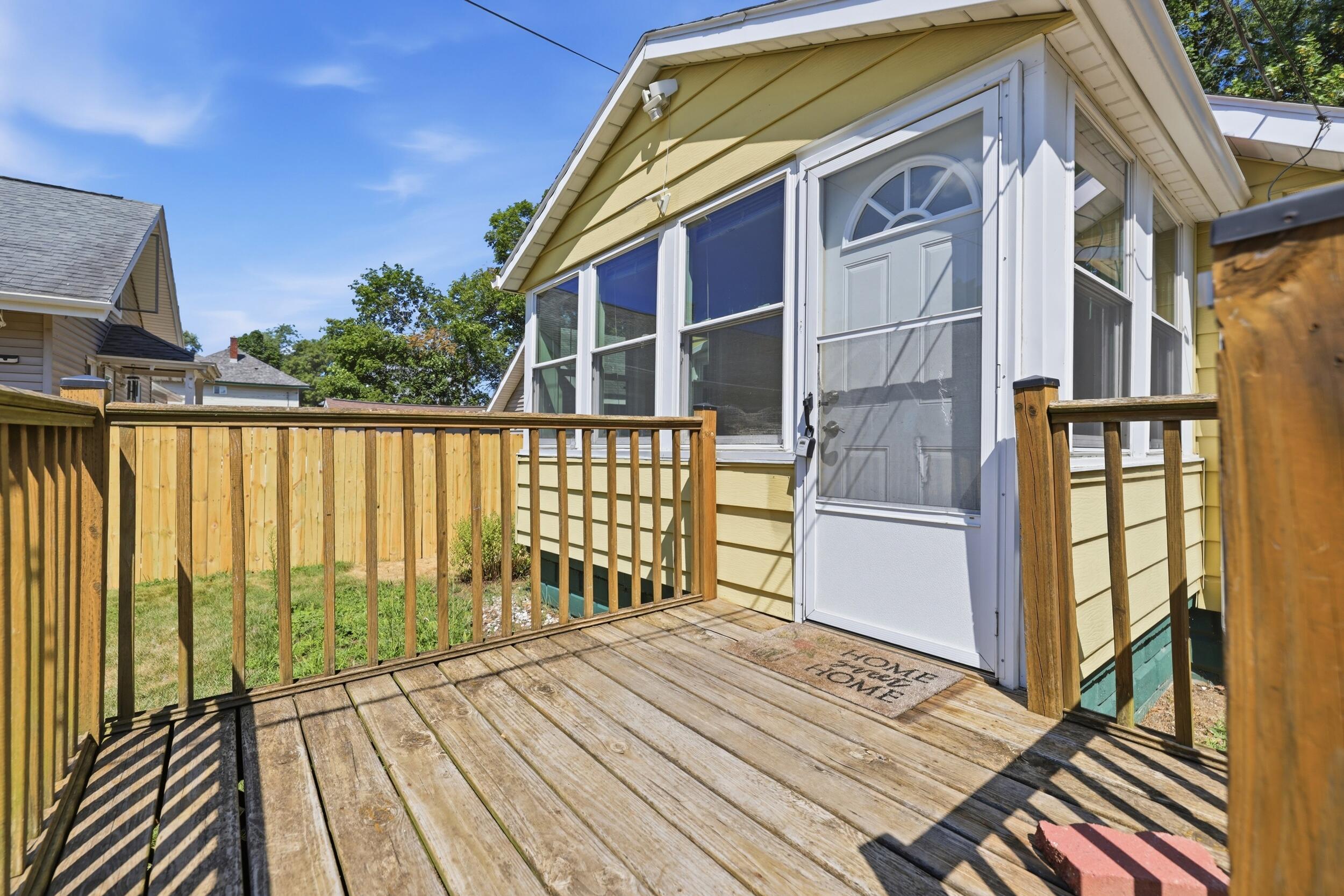 223 Quigley Boulevard SW Grand Rapids MI 49507