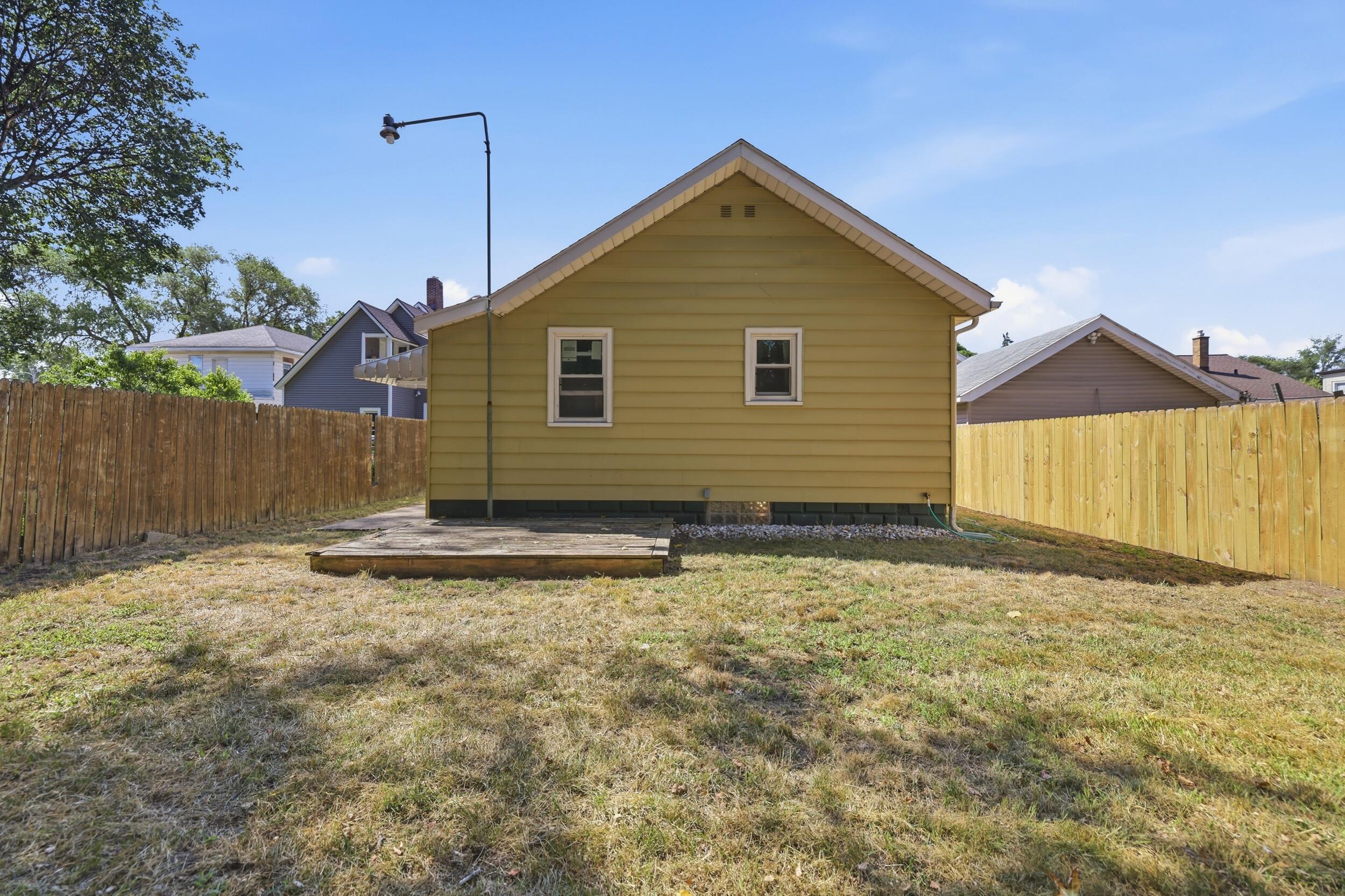 223 Quigley Boulevard SW Grand Rapids MI 49507
