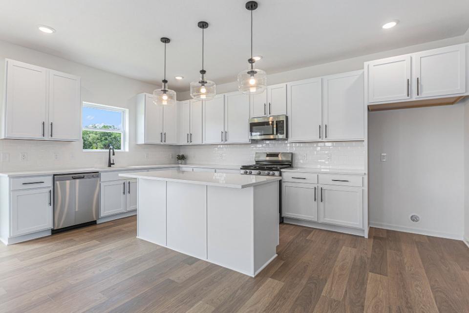 8355 Scots Pine Circle Kalamazoo MI 49009