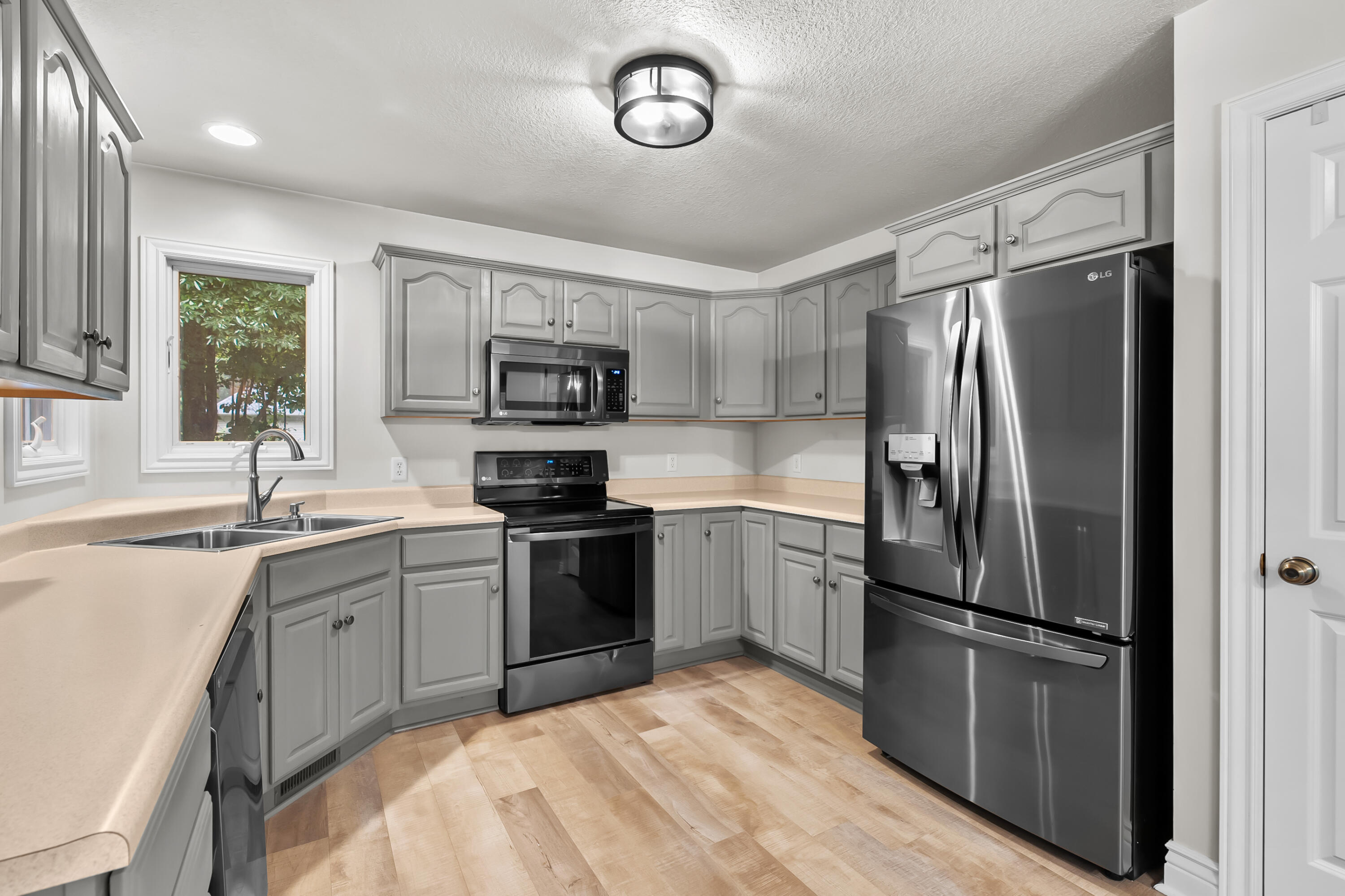 4467 Walkers Ridge Road Kalamazoo MI 49009