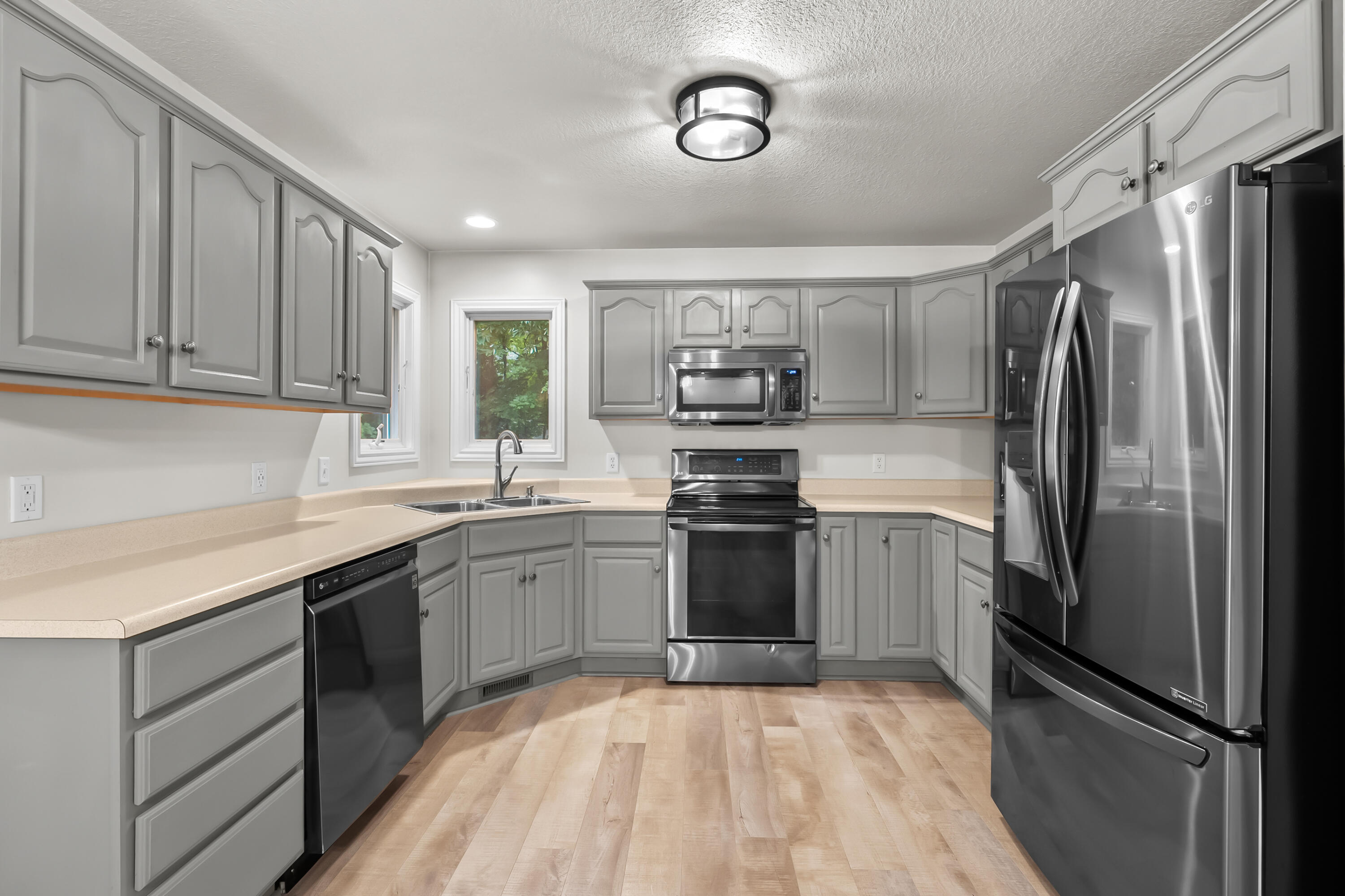 4467 Walkers Ridge Road Kalamazoo MI 49009