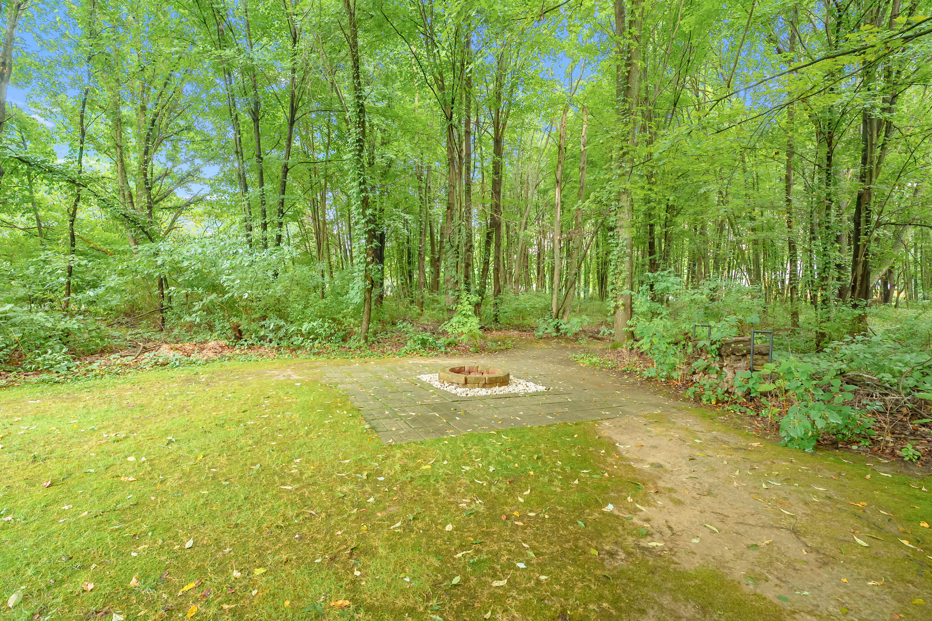 4467 Walkers Ridge Road Kalamazoo MI 49009