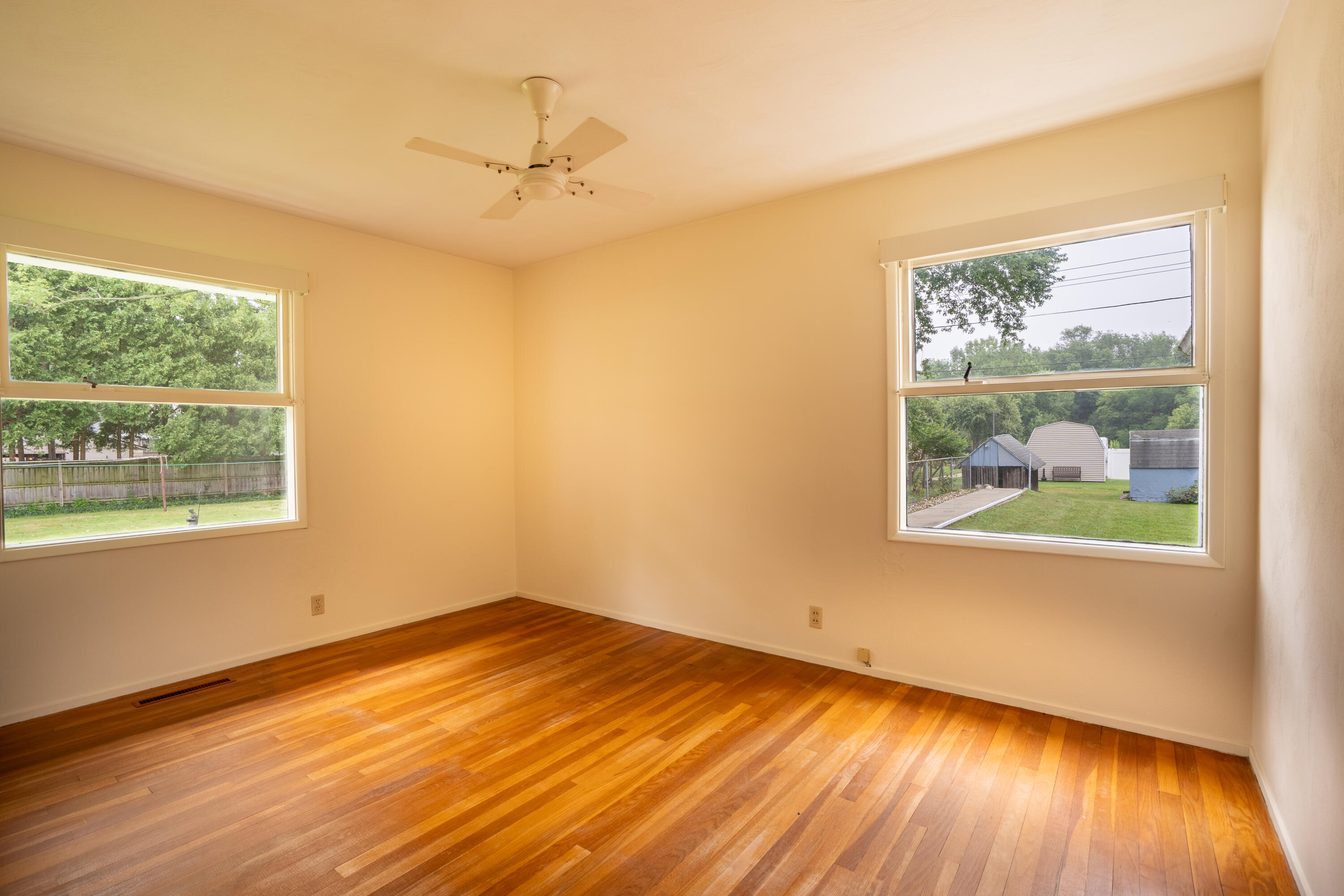 519 Claremont Street Buchanan MI 49107