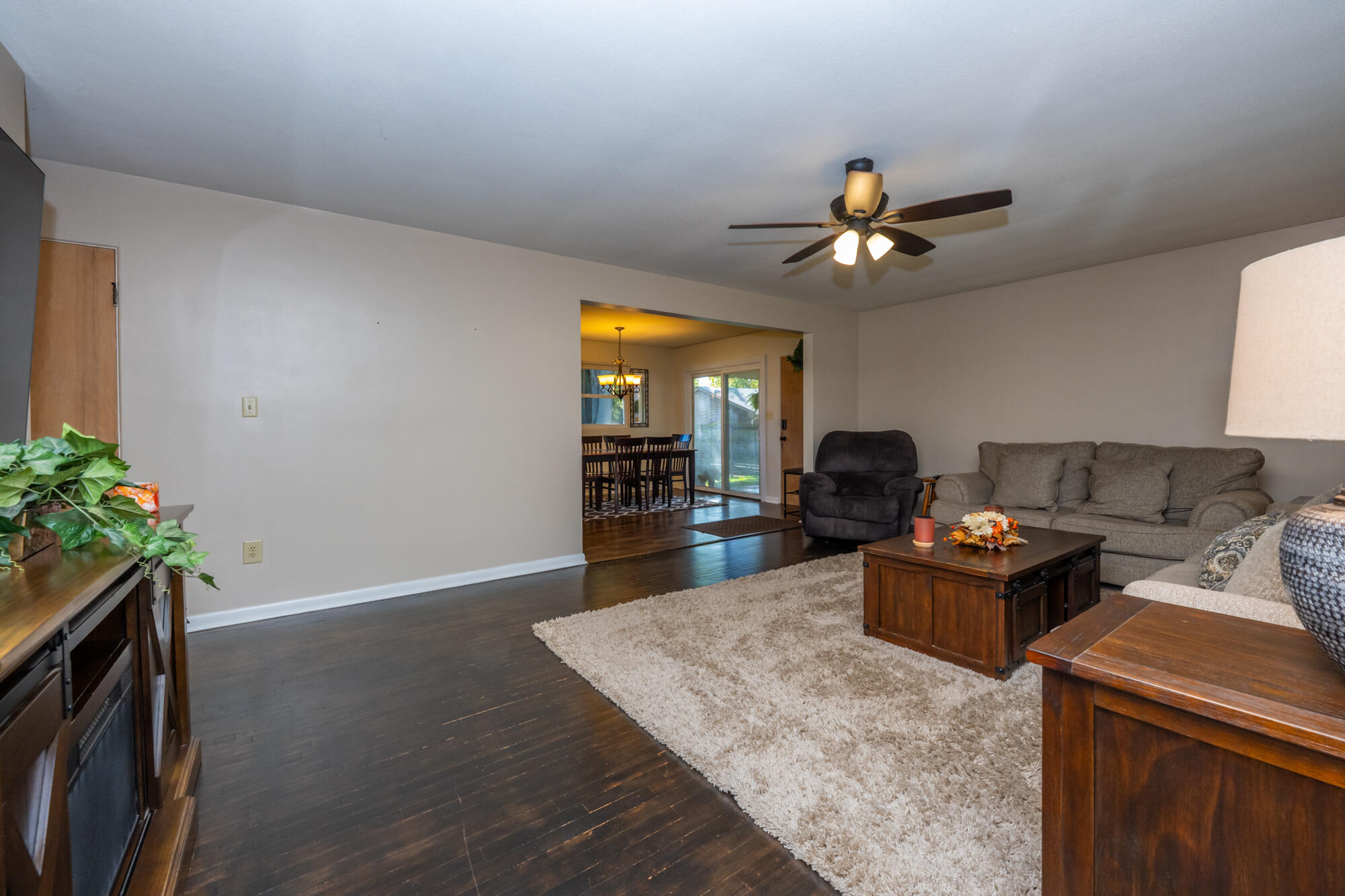 465 S West Street Coloma MI 49038