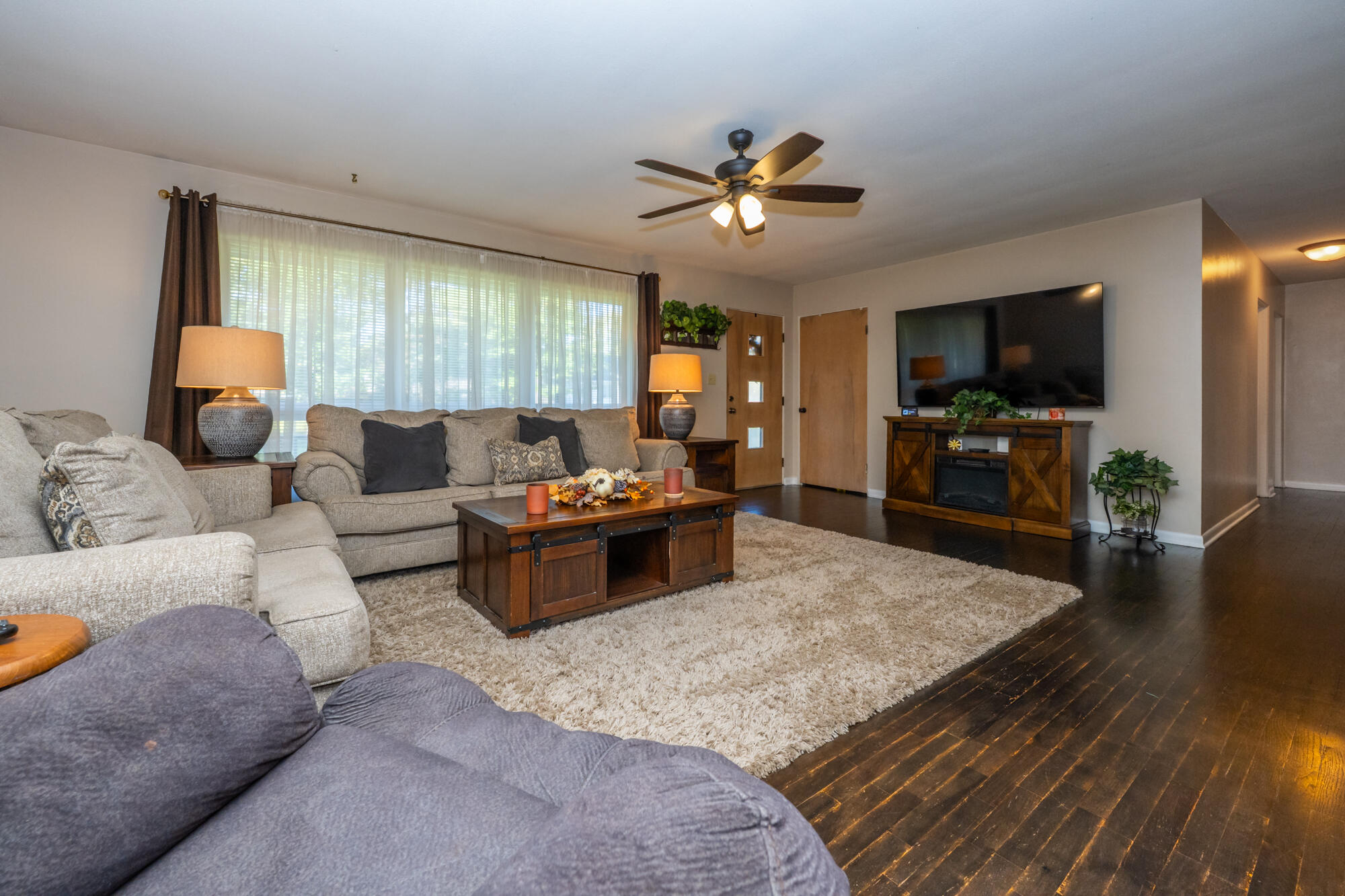 465 S West Street Coloma MI 49038