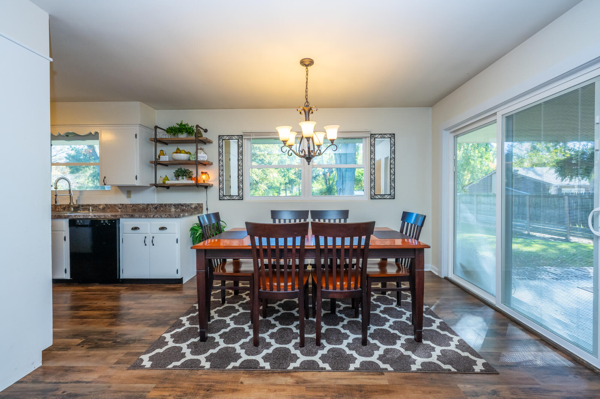 465 S West Street Coloma MI 49038