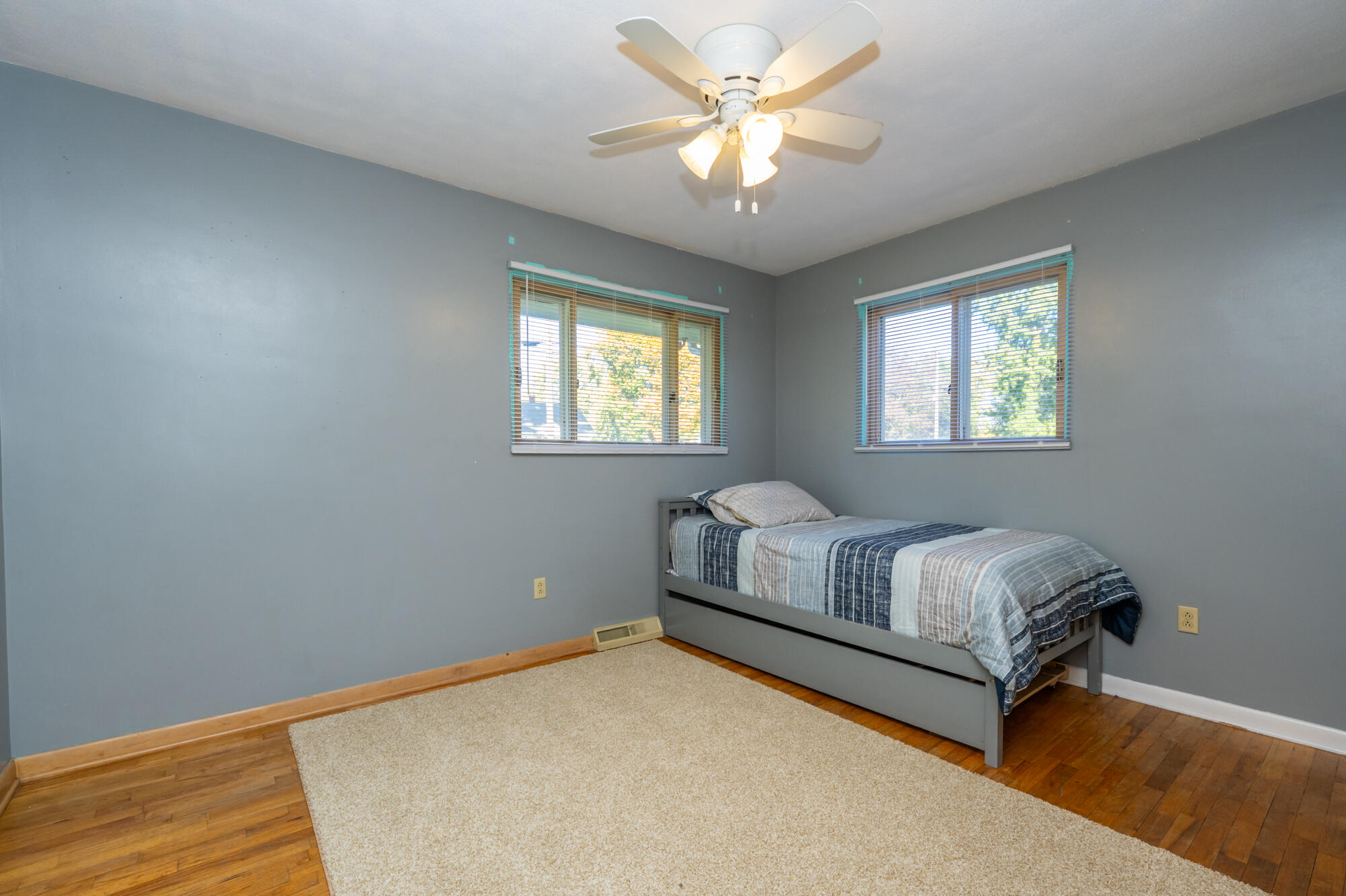 465 S West Street Coloma MI 49038