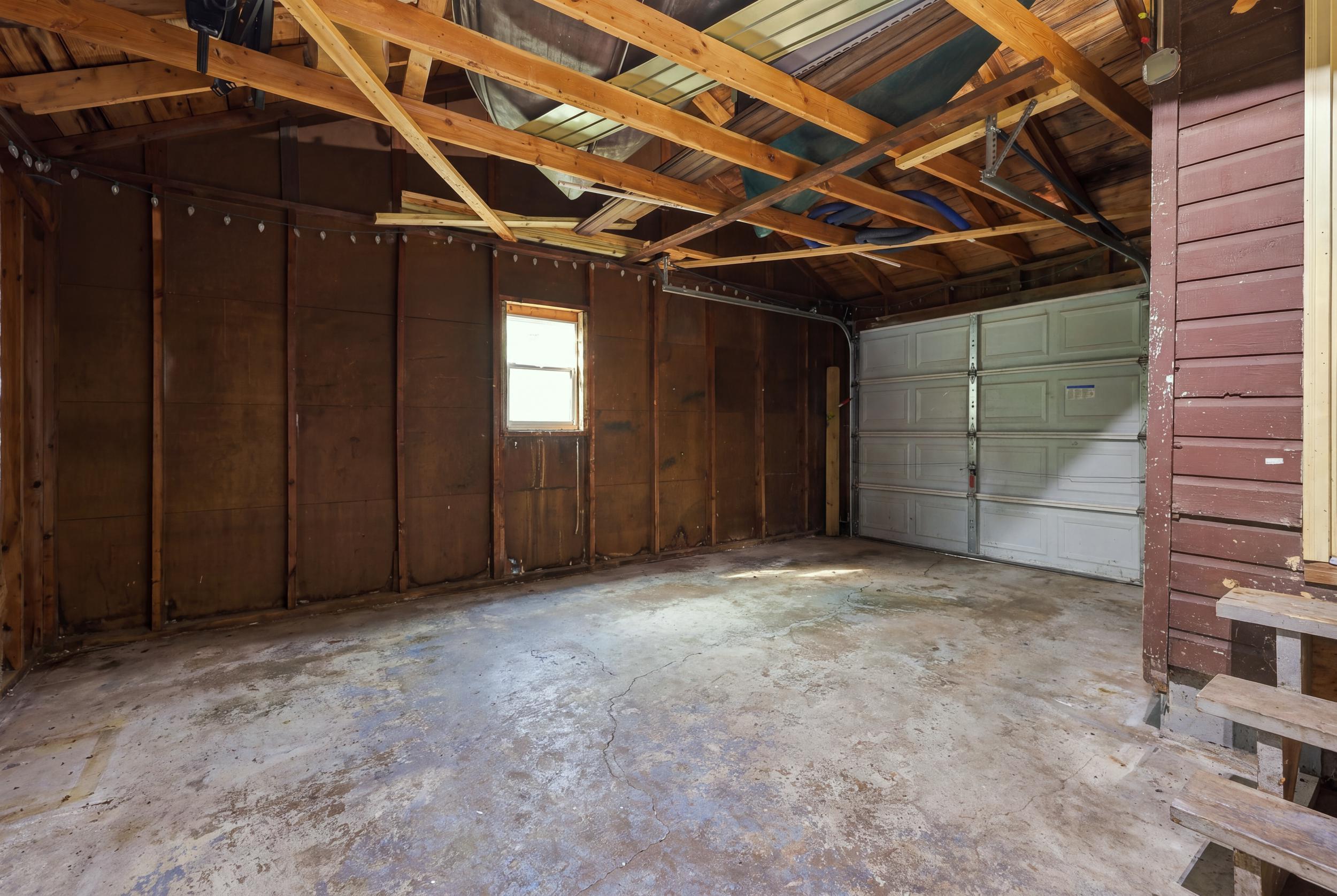306 N Main Street Allegan MI 49010