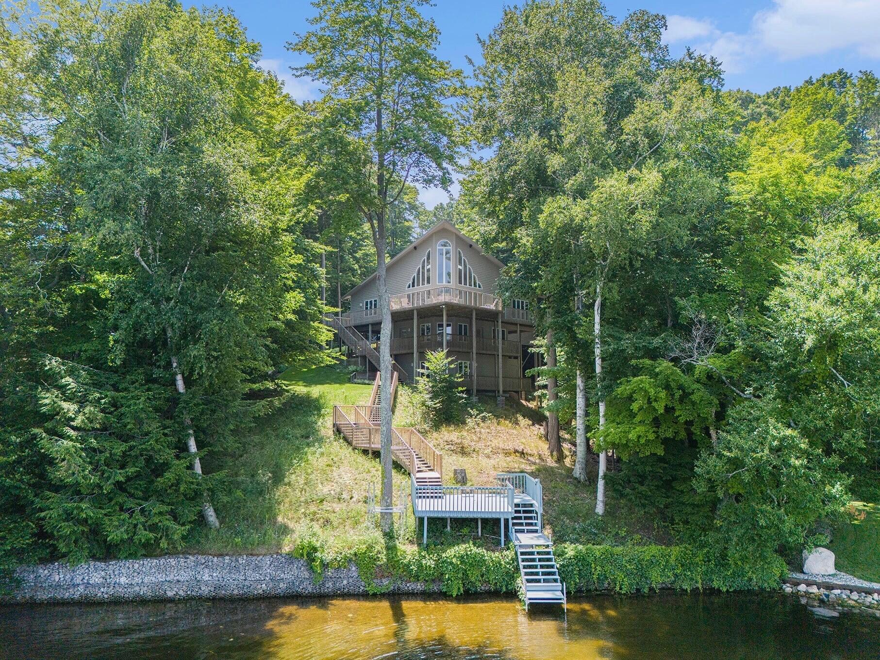 6308 N Jebavy Drive Ludington MI 49431