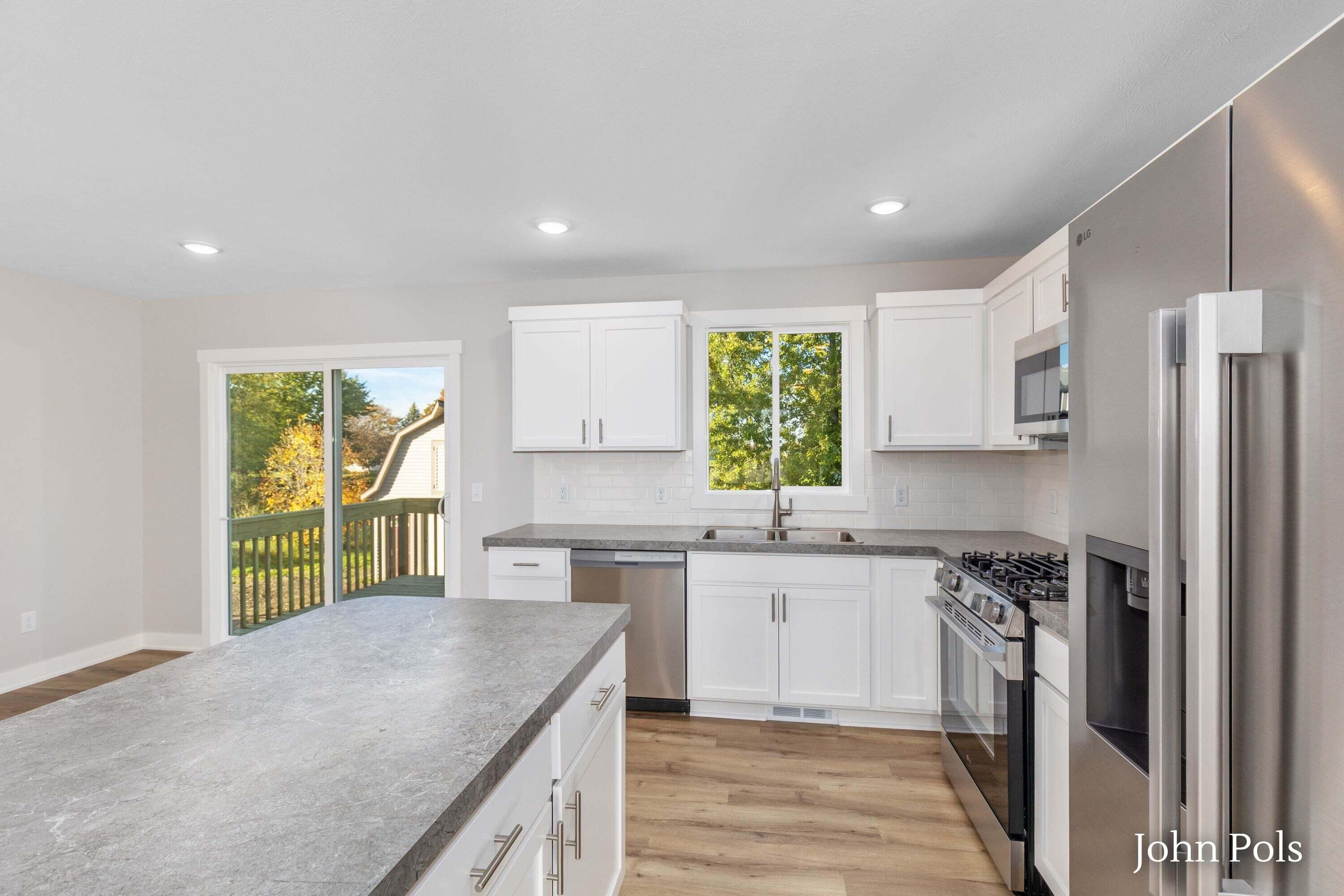 9937 Riley Street Zeeland MI 49464