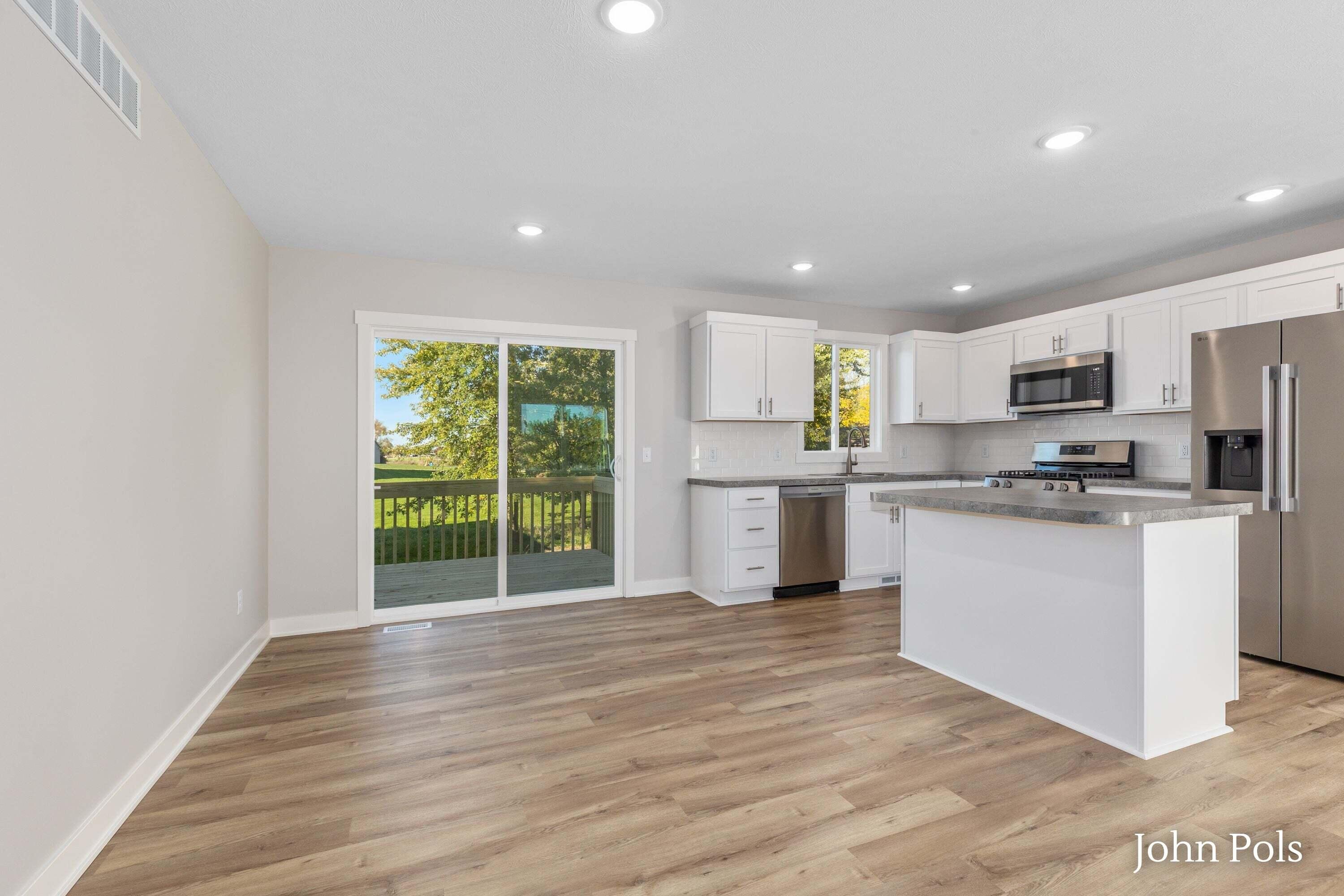 9937 Riley Street Zeeland MI 49464