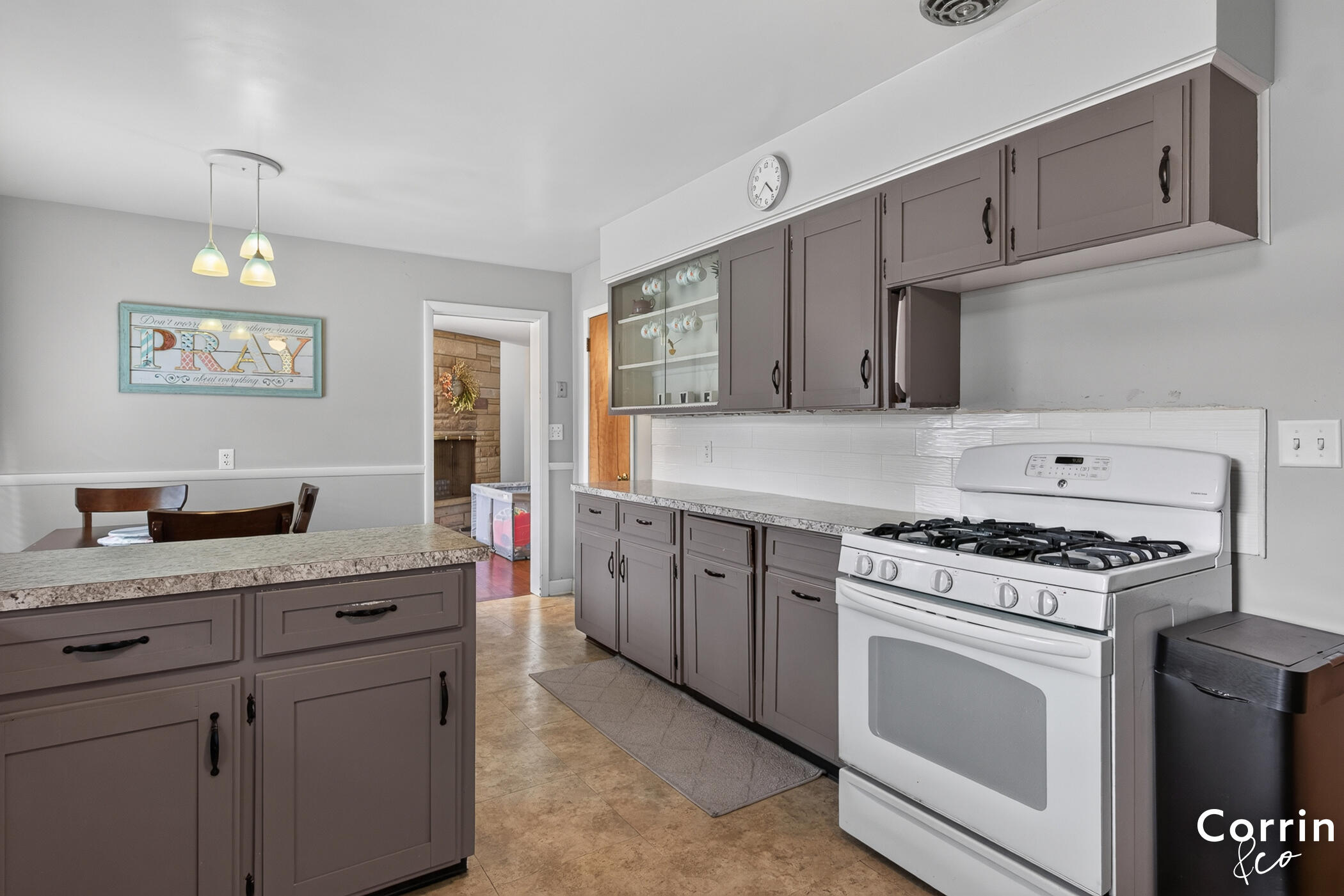 2741 Plainfield Avenue NE Grand Rapids MI 49505