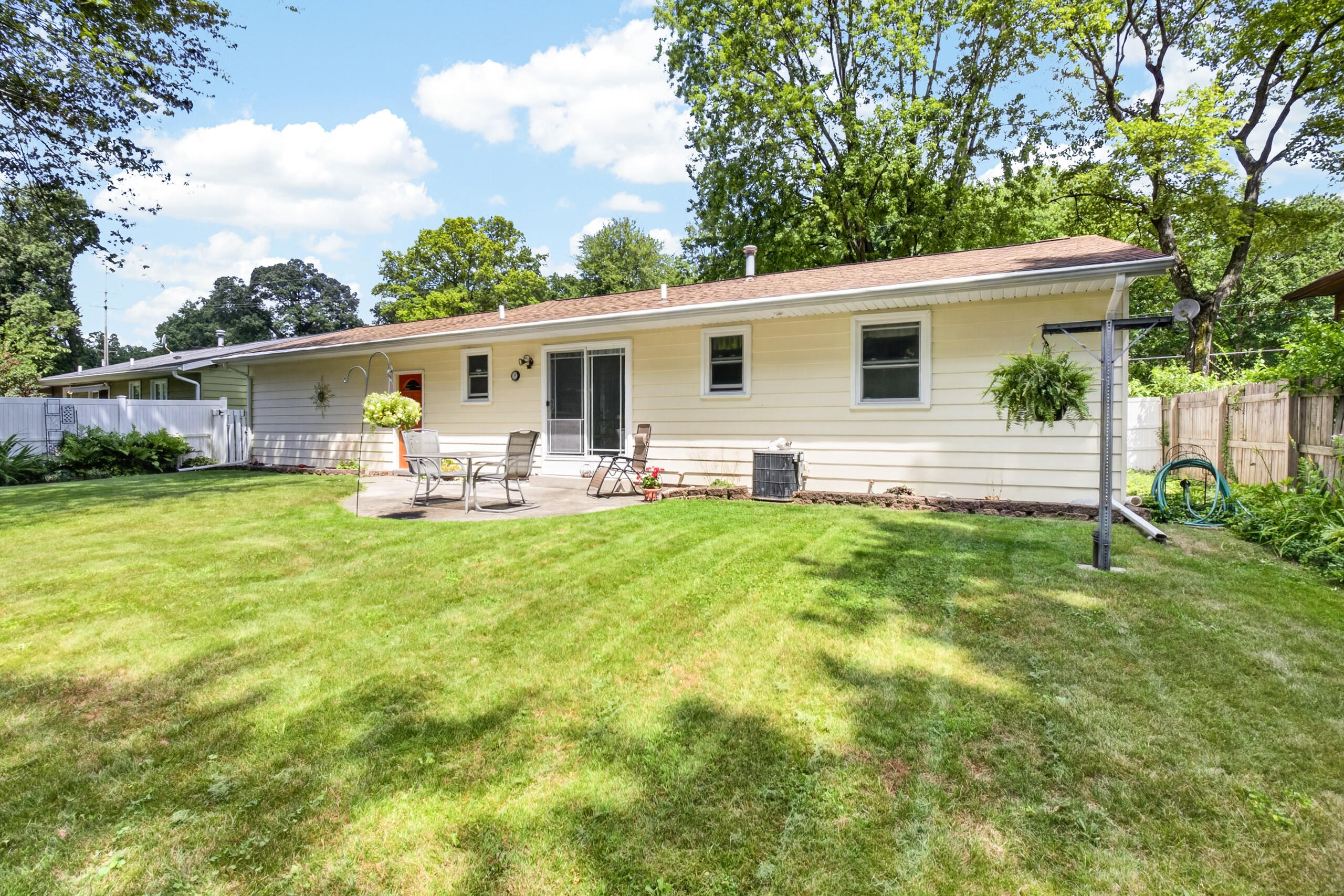 2308 Prosperity Drive Portage MI 49002