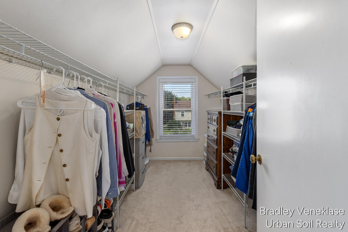 1336 Philadelphia Avenue SE Grand Rapids MI 49506