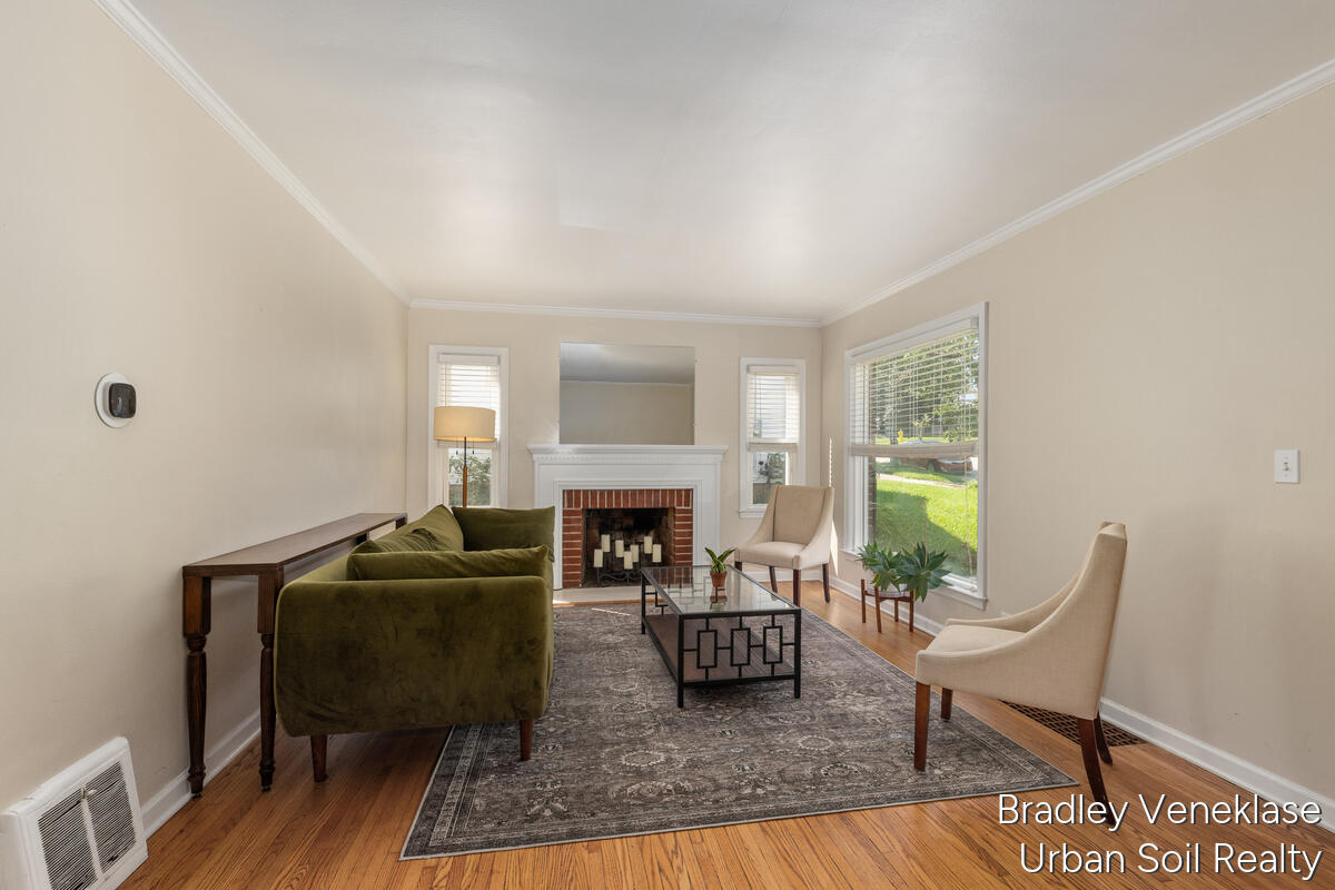 1336 Philadelphia Avenue SE Grand Rapids MI 49506