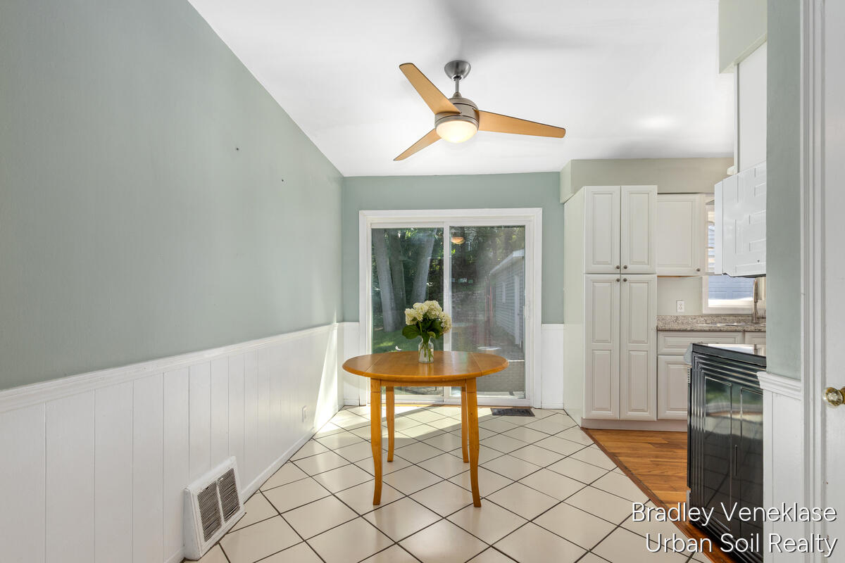 1336 Philadelphia Avenue SE Grand Rapids MI 49506