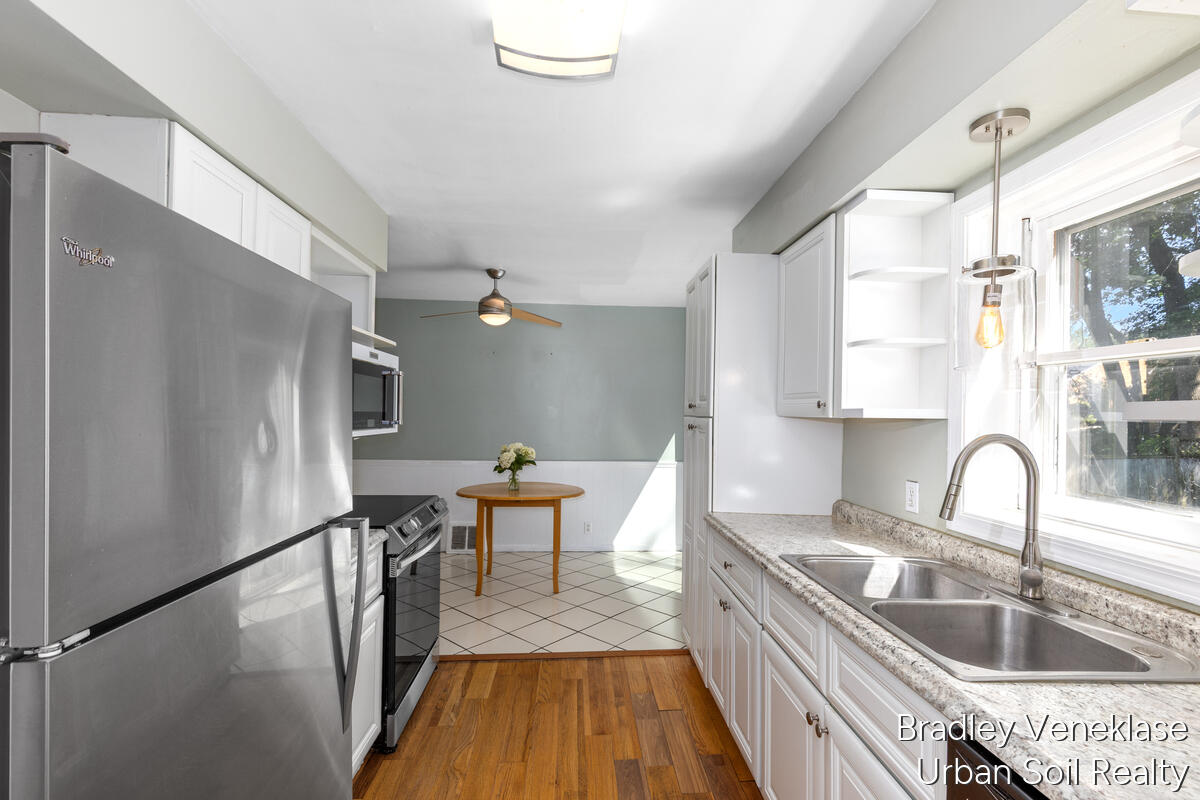 1336 Philadelphia Avenue SE Grand Rapids MI 49506