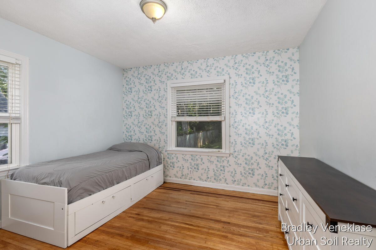 1336 Philadelphia Avenue SE Grand Rapids MI 49506