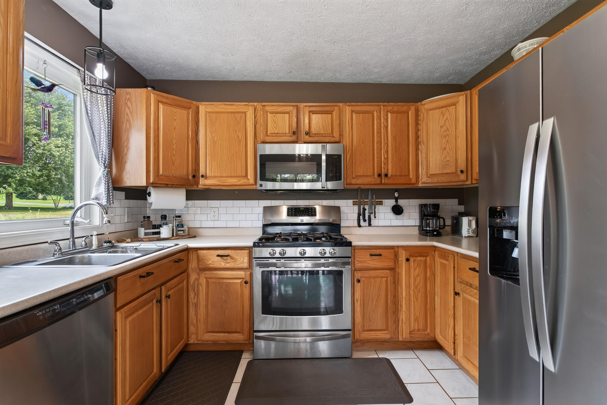 6935 Brow-myer Drive NE Rockford MI 49341