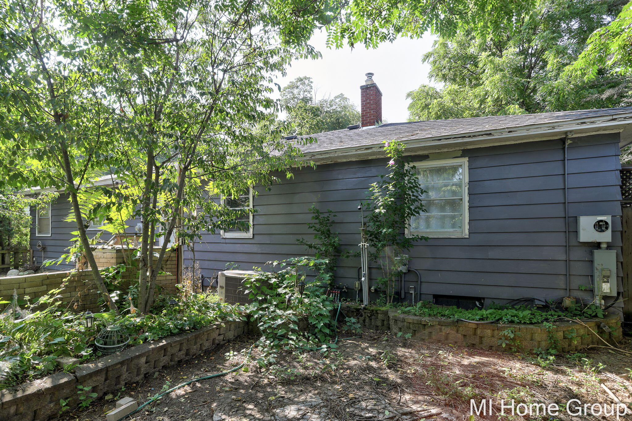 252 Thomas Street Allegan MI 49010