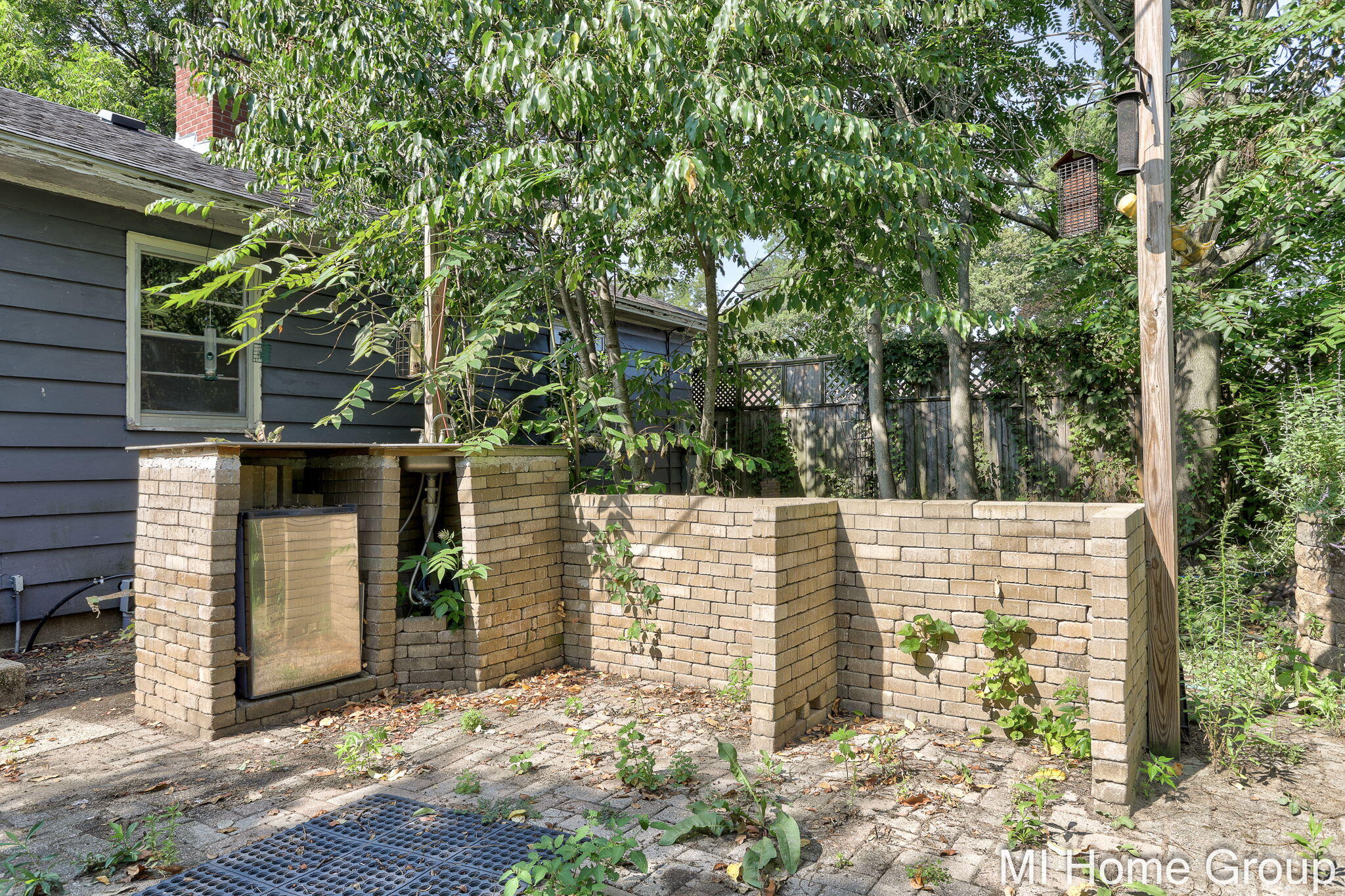 252 Thomas Street Allegan MI 49010