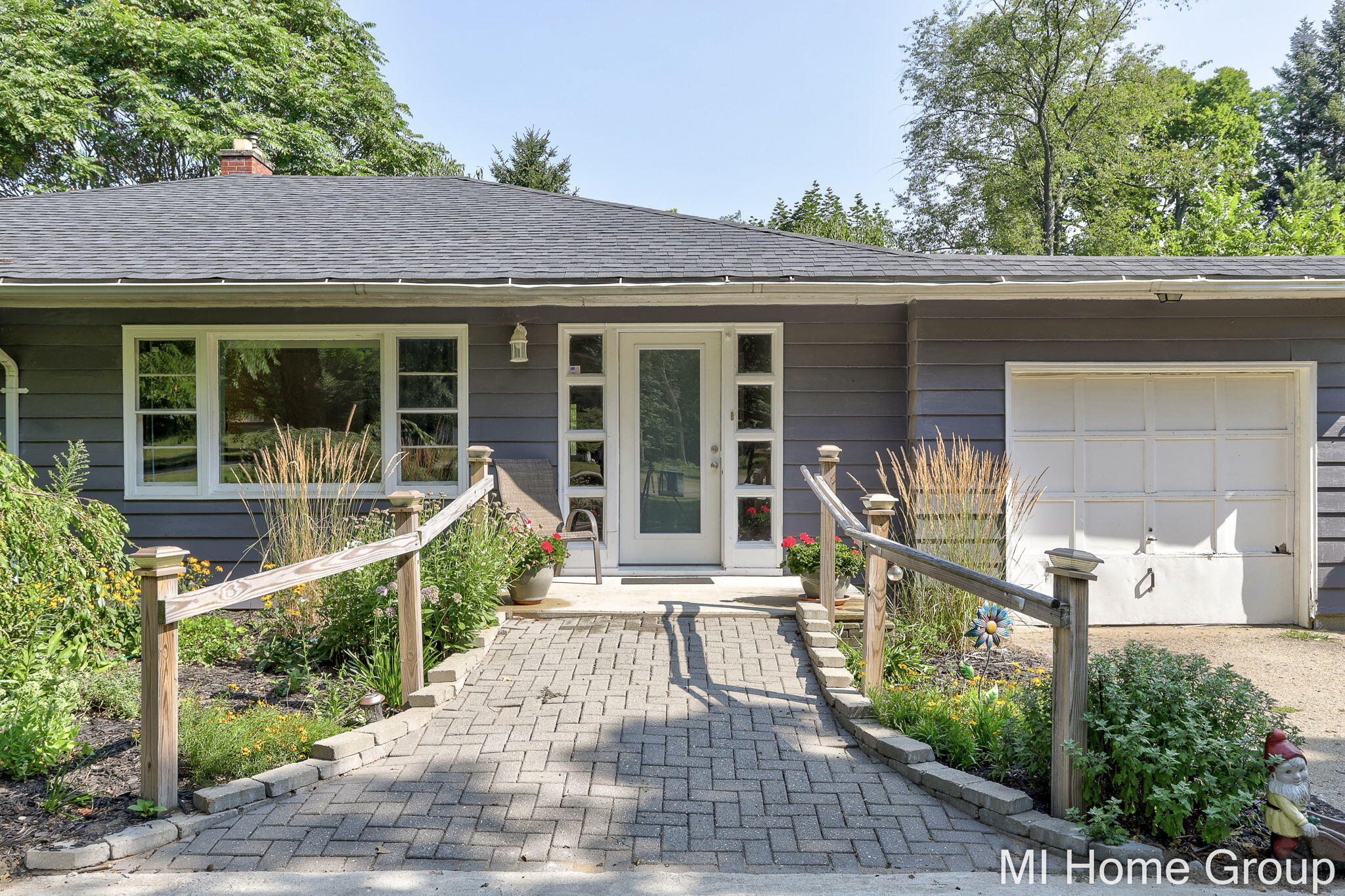 252 Thomas Street Allegan MI 49010