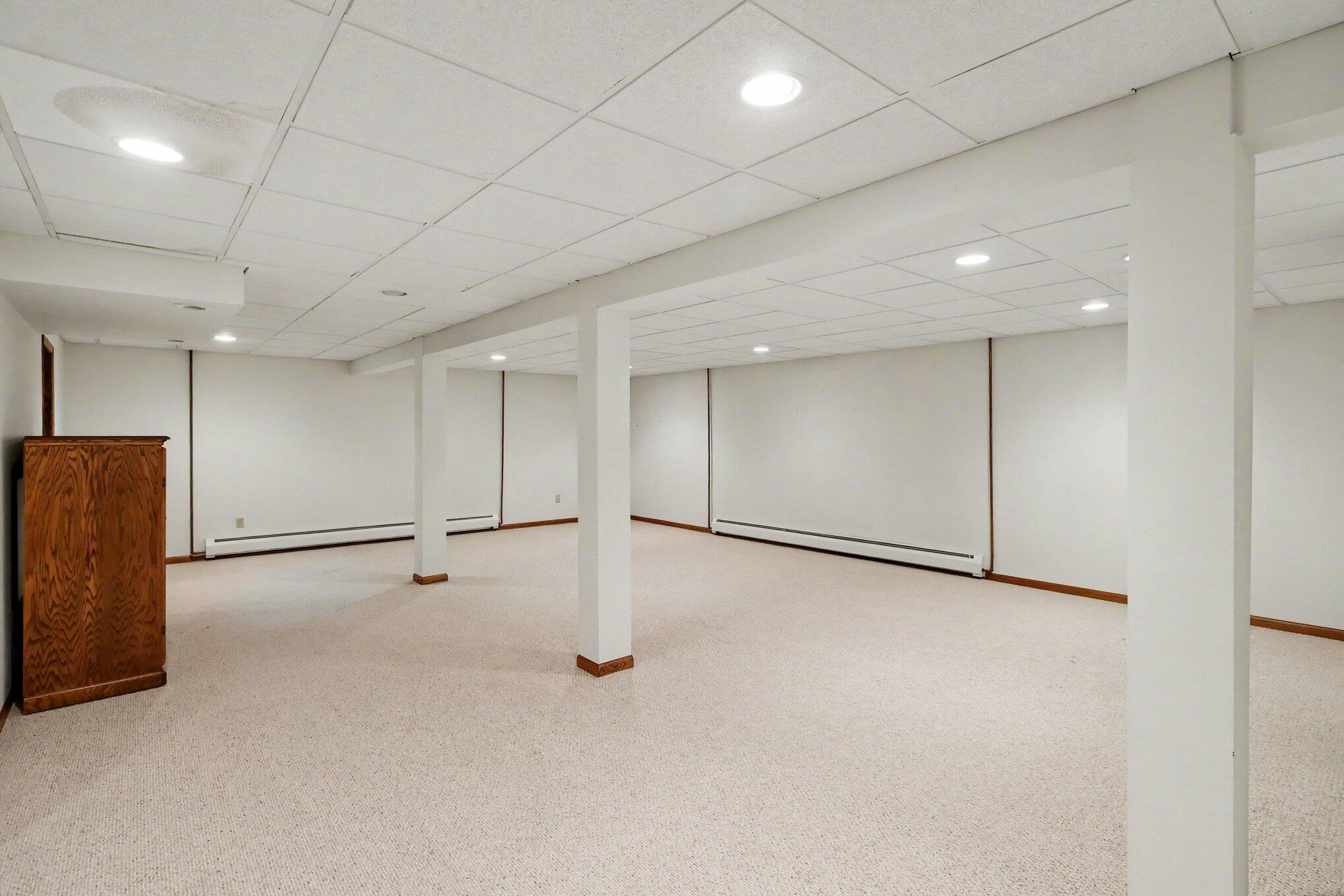 603 Beechwood Drive Allegan MI 49010