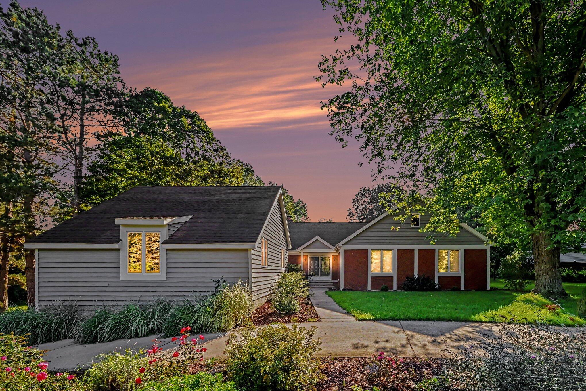 603 Beechwood Drive Allegan MI 49010