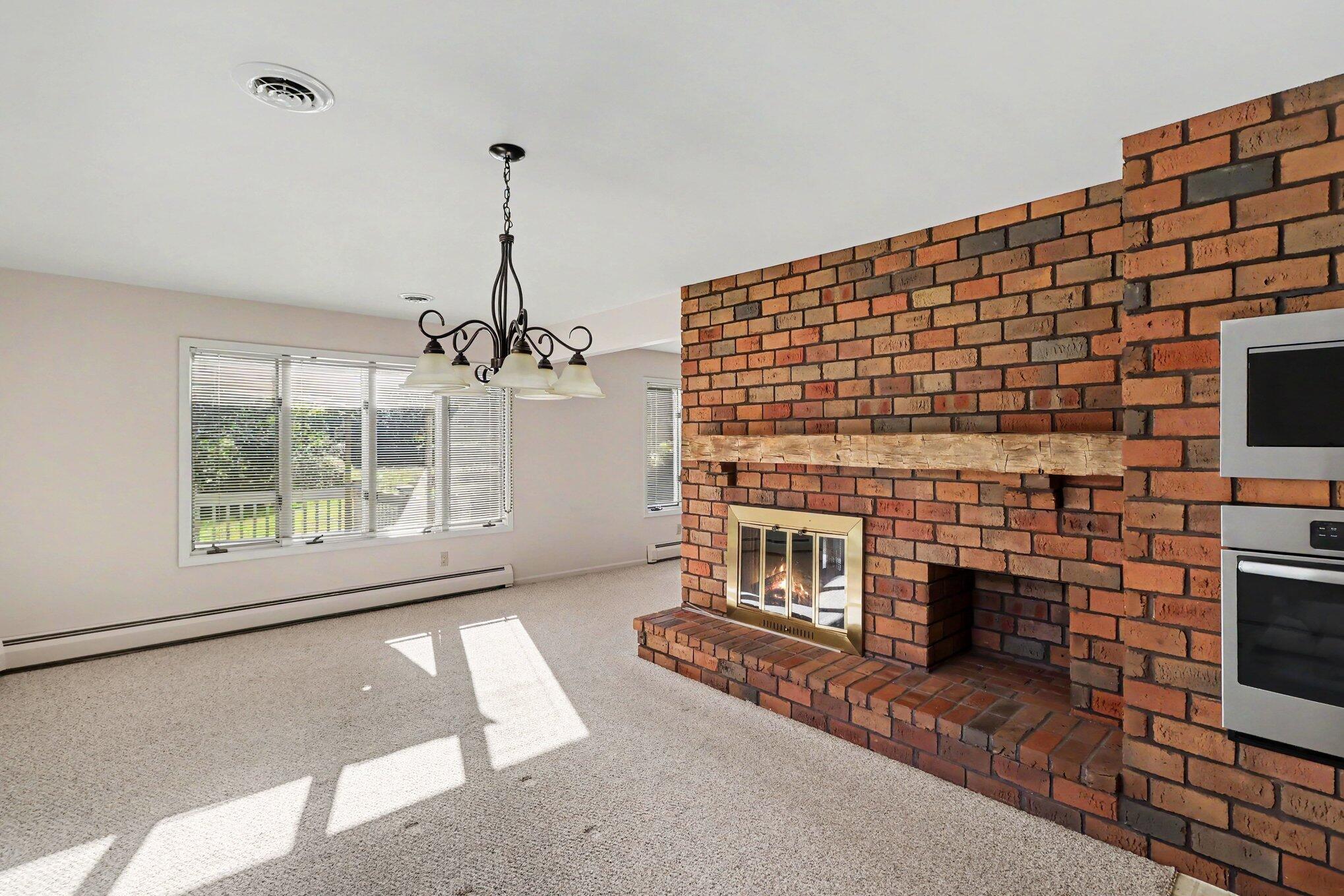 603 Beechwood Drive Allegan MI 49010