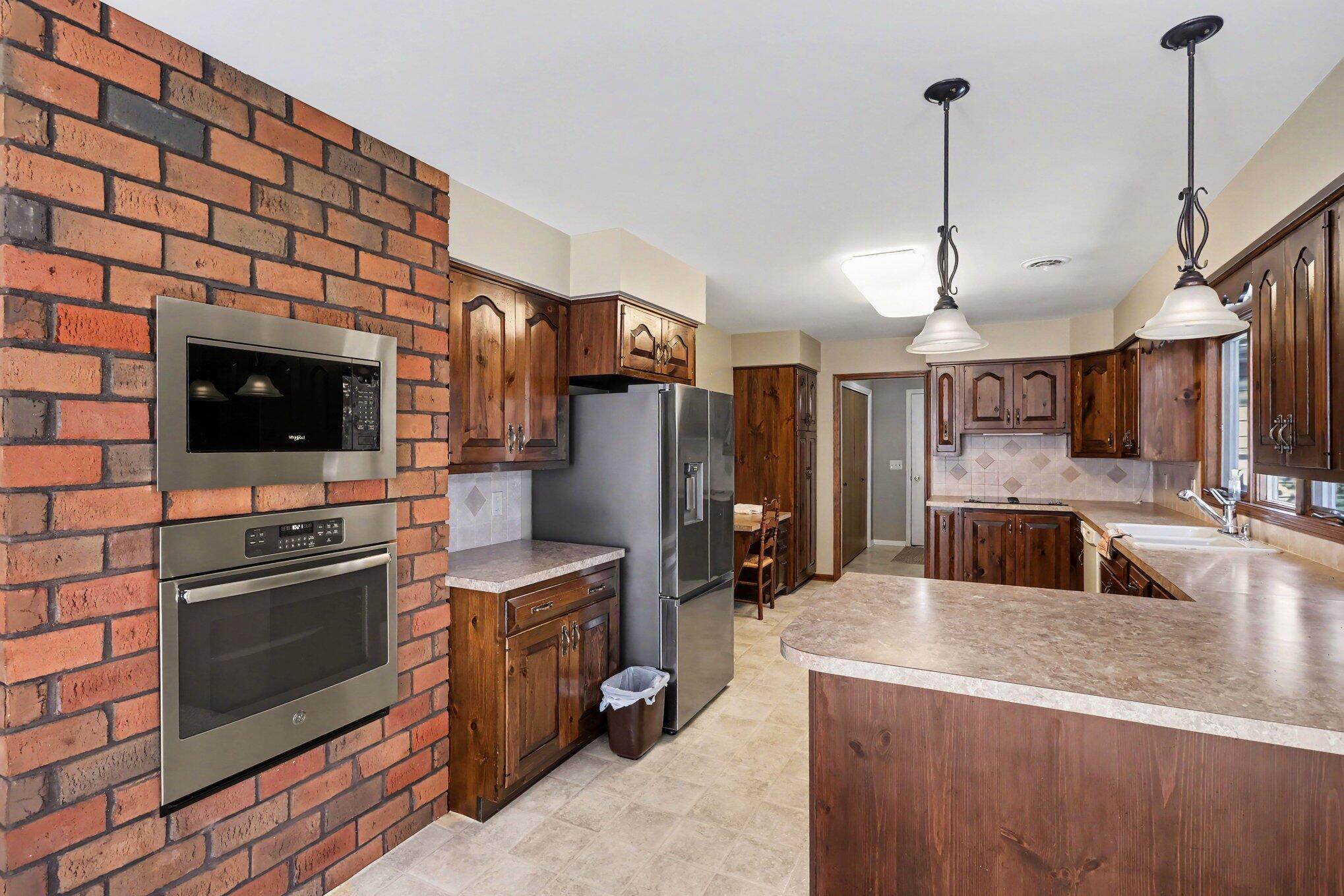 603 Beechwood Drive Allegan MI 49010