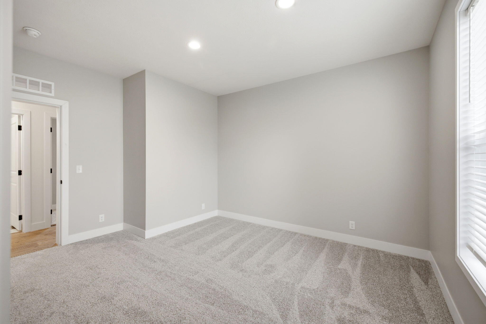 407 Sherwood Avenue Three Oaks MI 49128