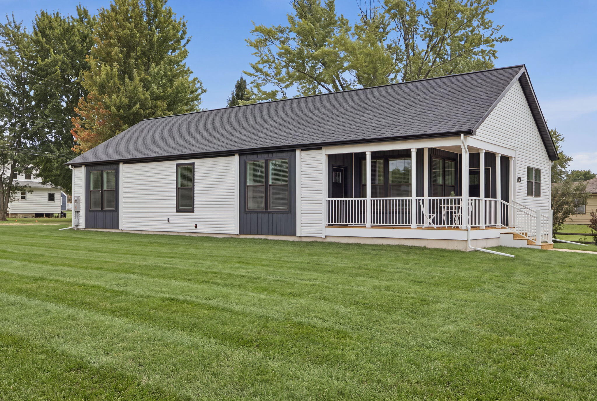407 Sherwood Avenue Three Oaks MI 49128