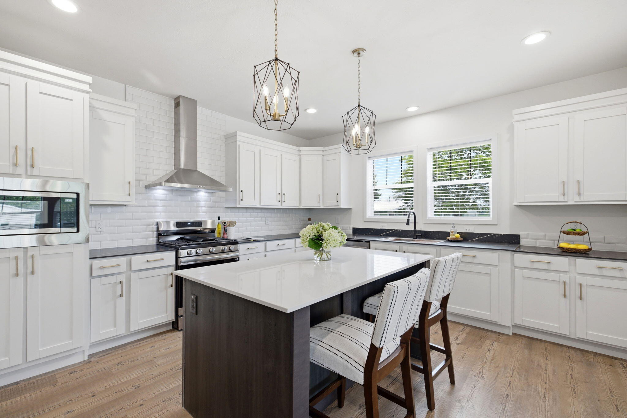 407 Sherwood Avenue Three Oaks MI 49128