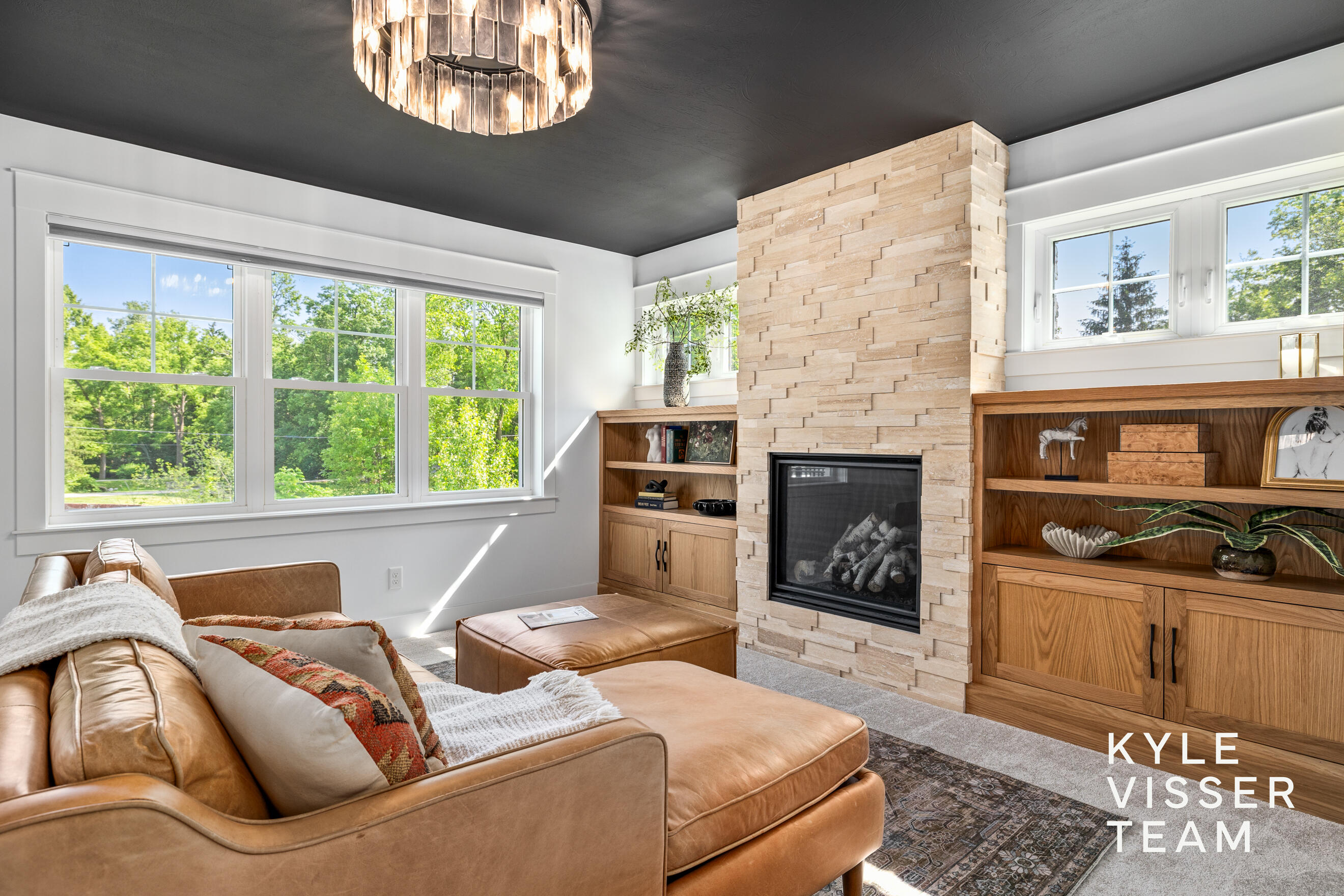 69 Lakeside Drive SE Grand Rapids MI 49506