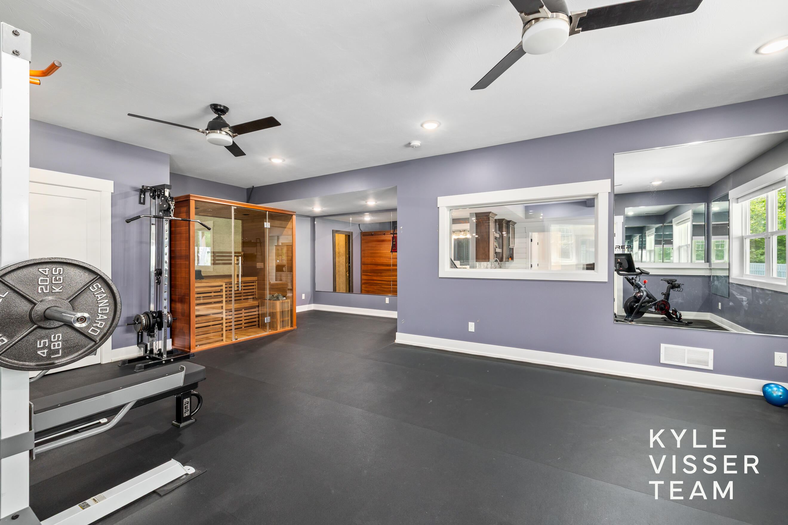 69 Lakeside Drive SE Grand Rapids MI 49506