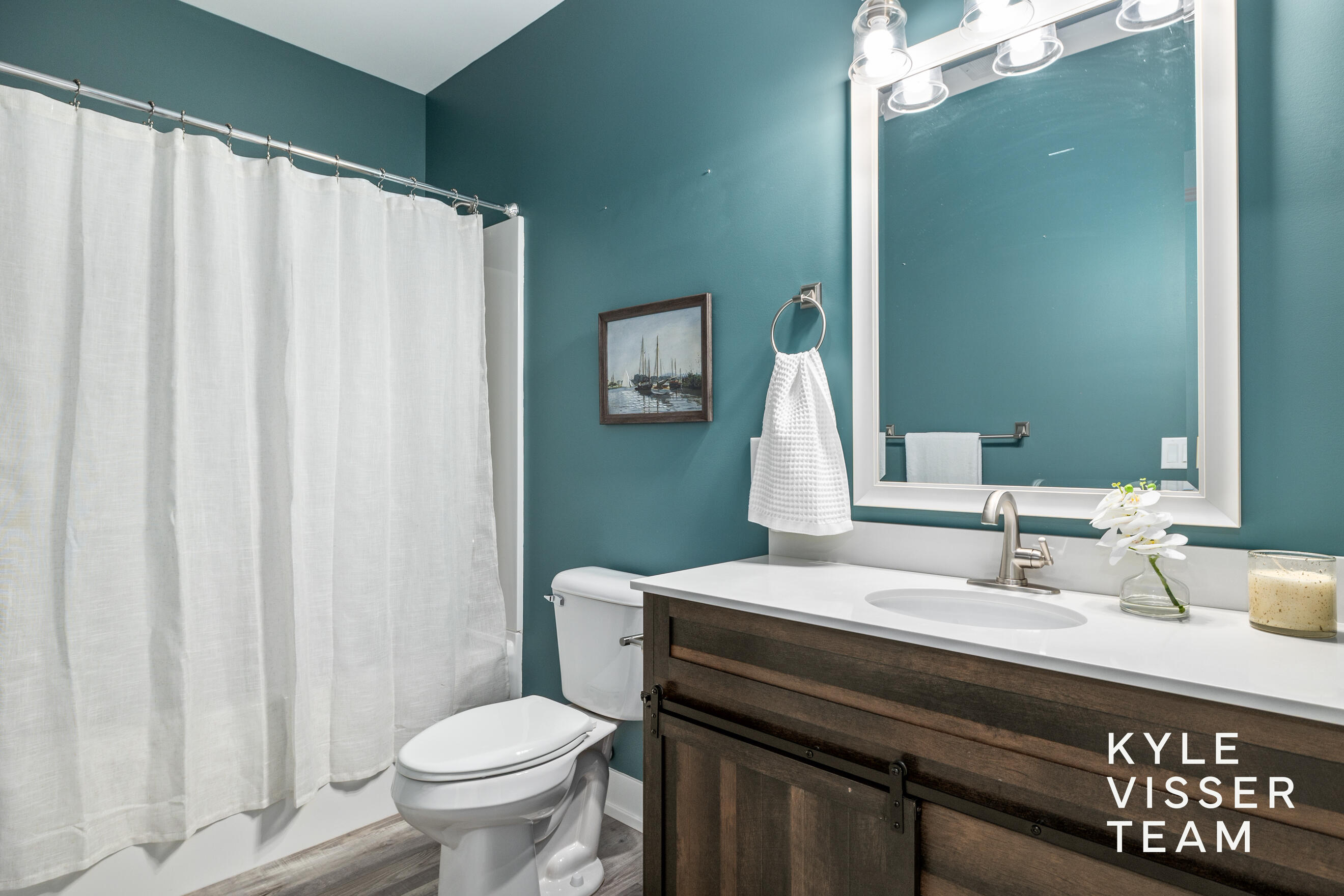 69 Lakeside Drive SE Grand Rapids MI 49506