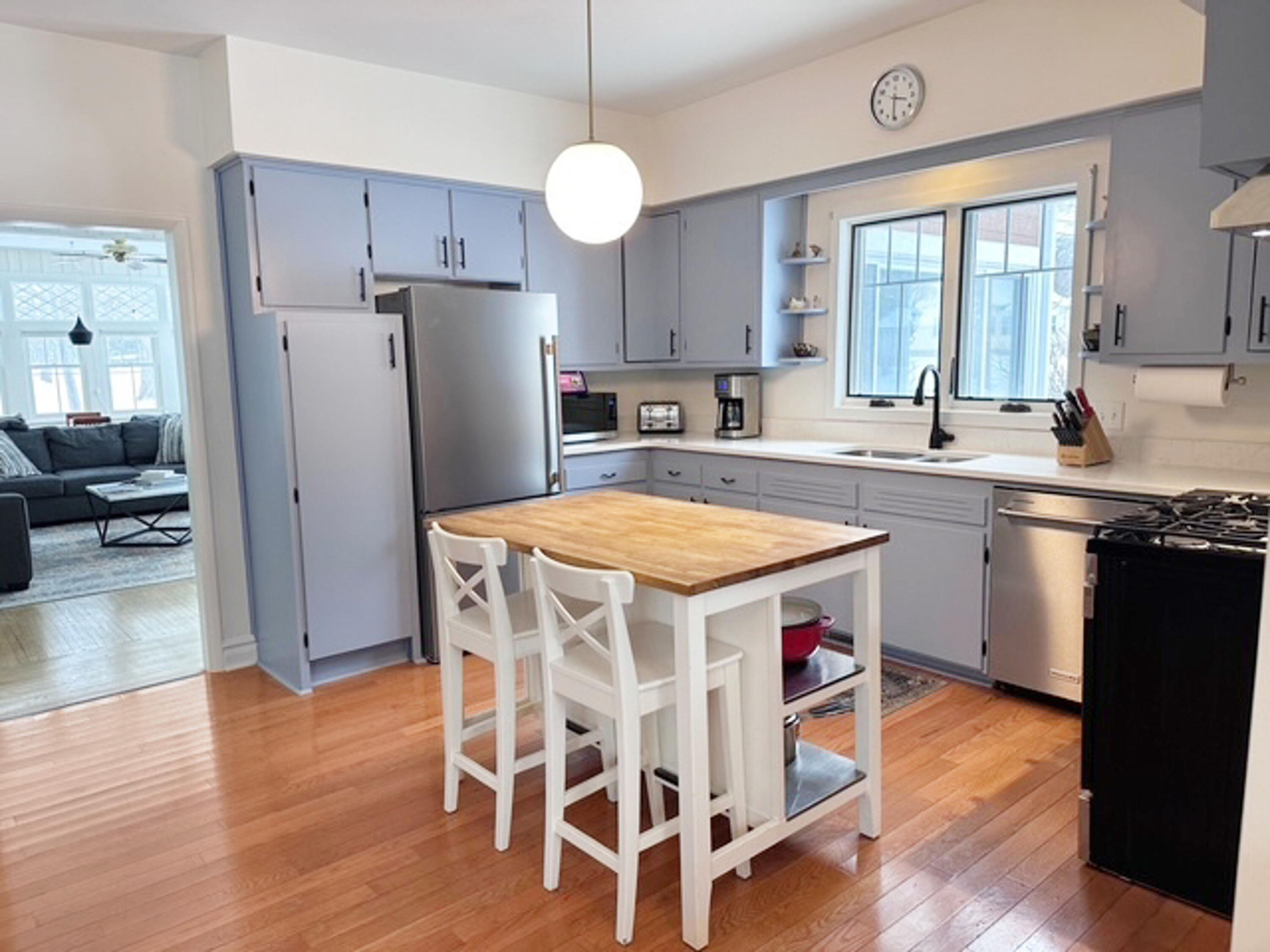 202 Oak Street South Haven MI 49090