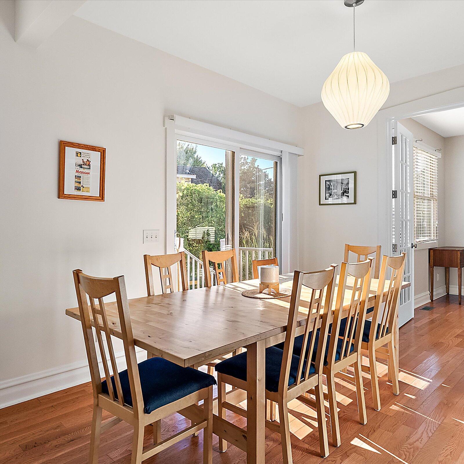 202 Oak Street South Haven MI 49090