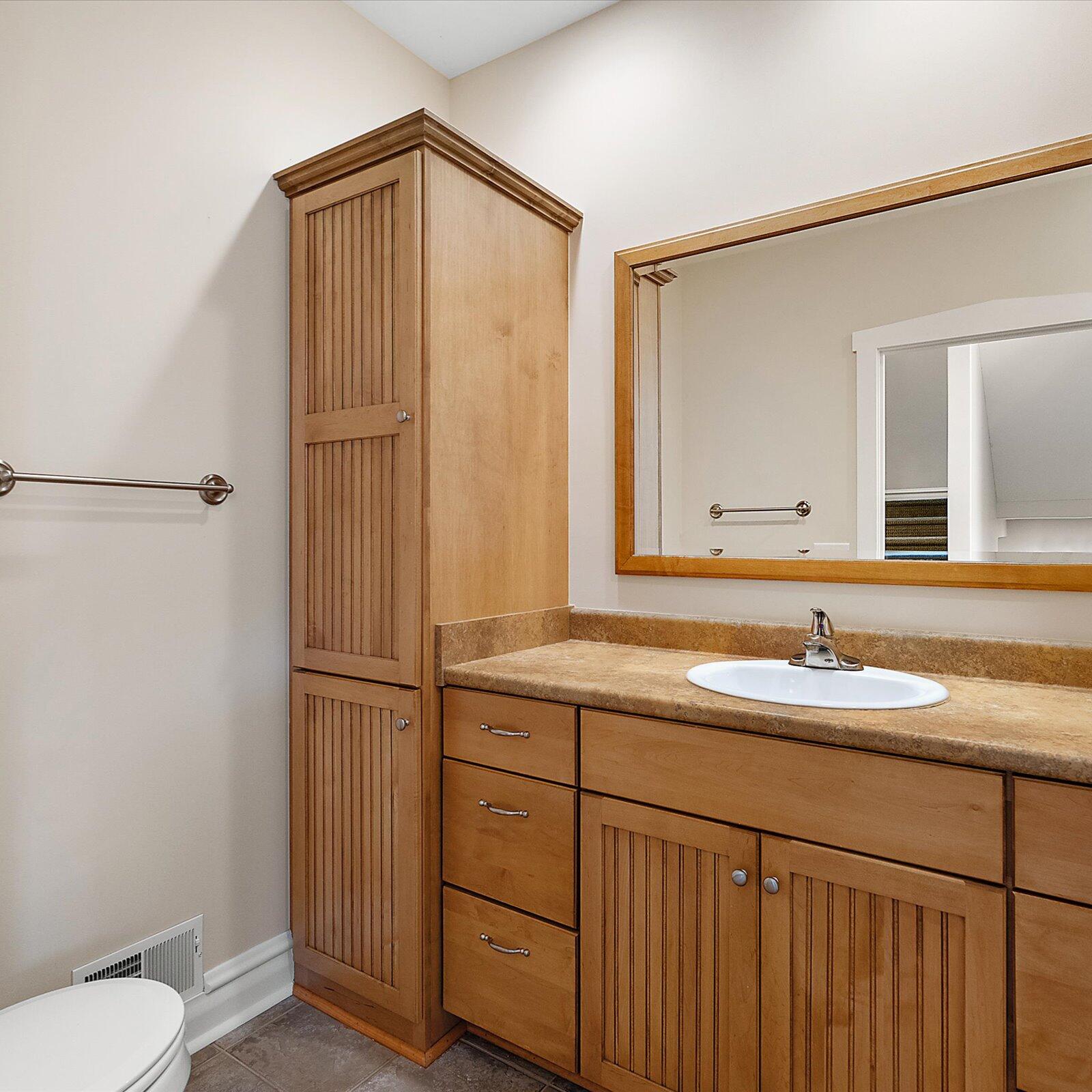 202 Oak Street South Haven MI 49090