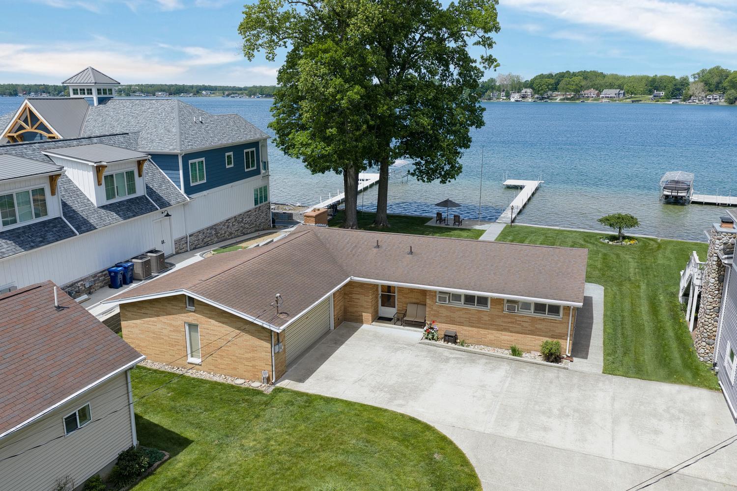 20518 Diamond Shores Drive Cassopolis MI 49031