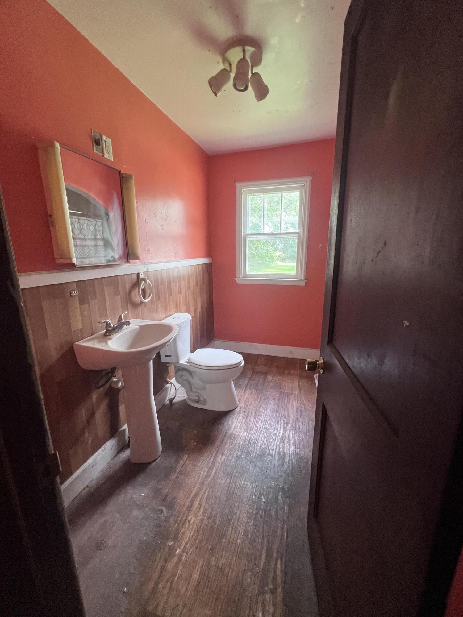 703 E Front Street Buchanan MI 49107