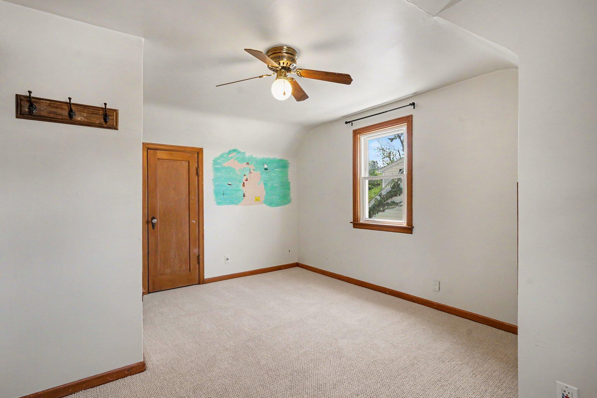 194 W 20th Street Holland MI 49423